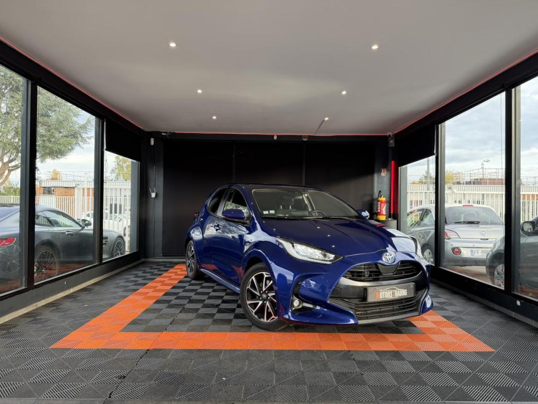 Toyota Yaris Hybrid 116h - BV e-CVT (MY21) Dynamic Business + Stage 'Hybrid Academy'