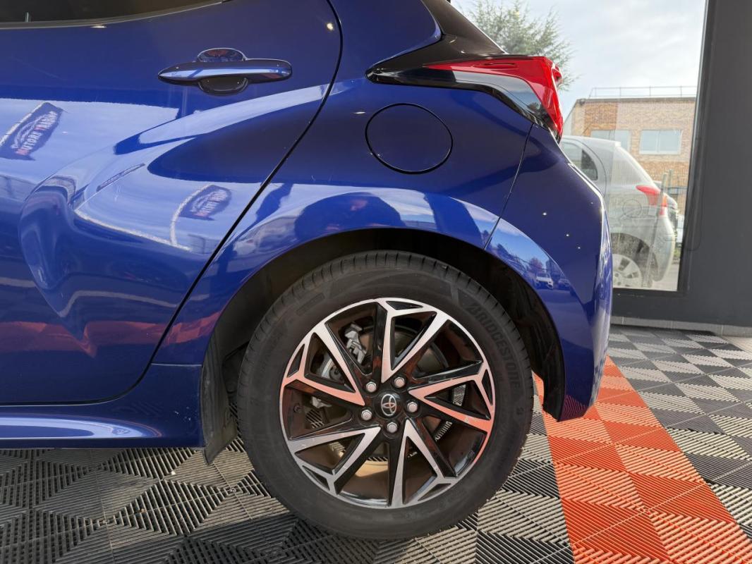 Toyota Yaris Hybrid 116h - BV e-CVT (MY21) Dynamic Business + Stage 'Hybrid Academy'