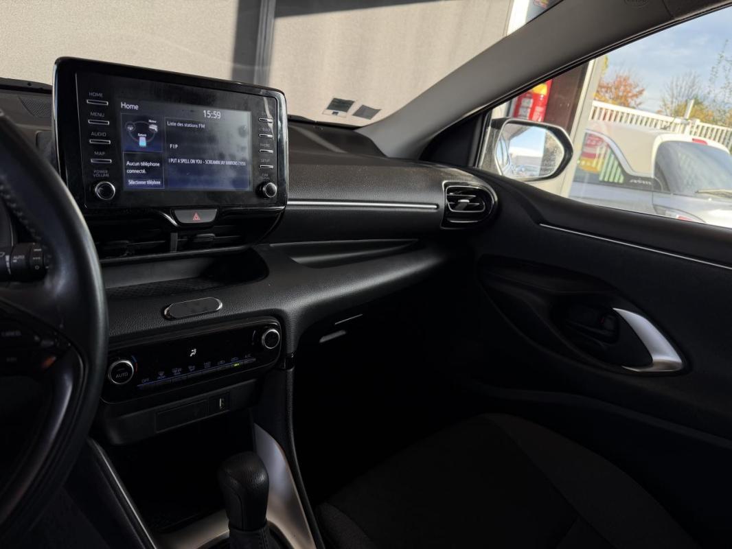 Toyota Yaris Hybrid 116h - BV e-CVT (MY21) Dynamic Business + Stage 'Hybrid Academy'