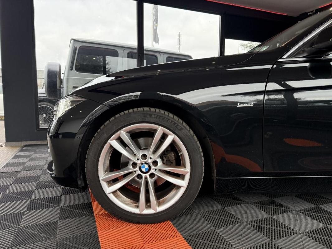 Bmw Serie 3 320d xDrive Luxury - BVA
