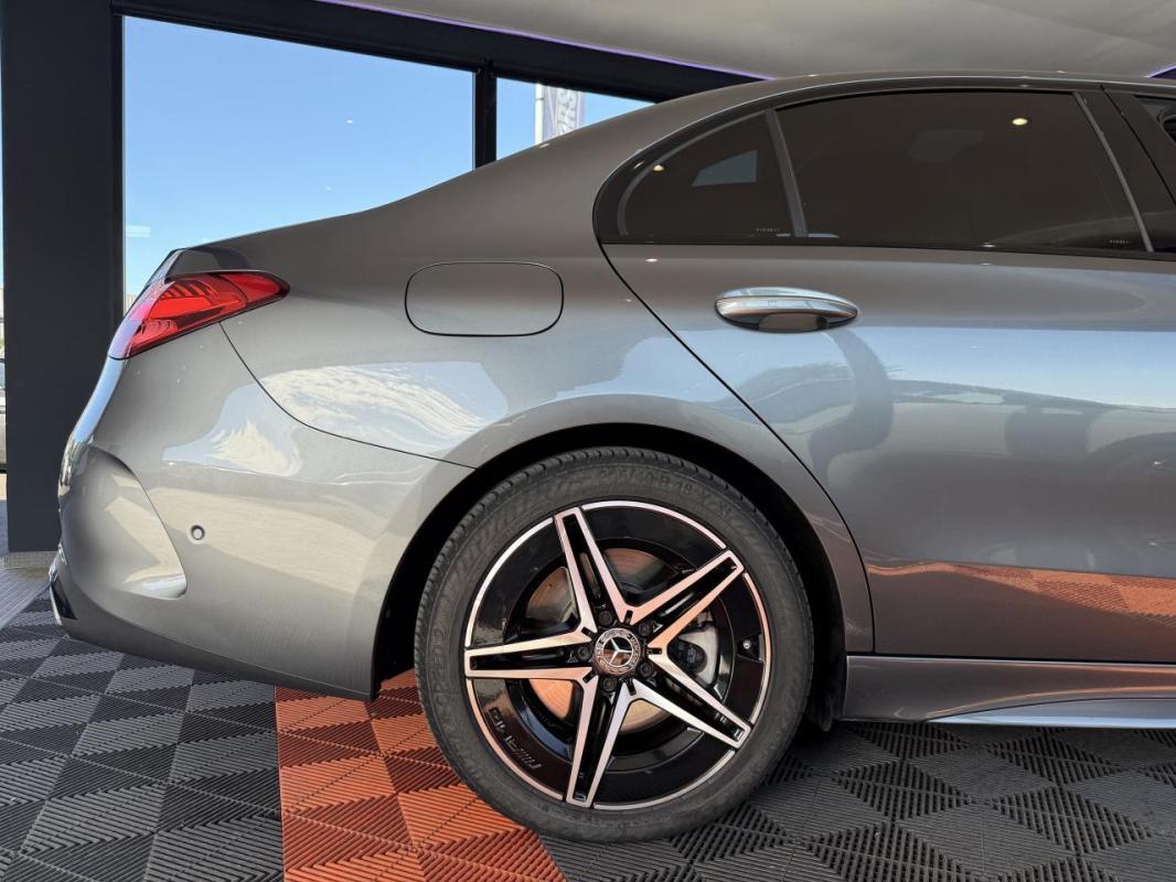Mercedes-Benz Classe C 300 e - BVA 9G-Tronic AMG Line