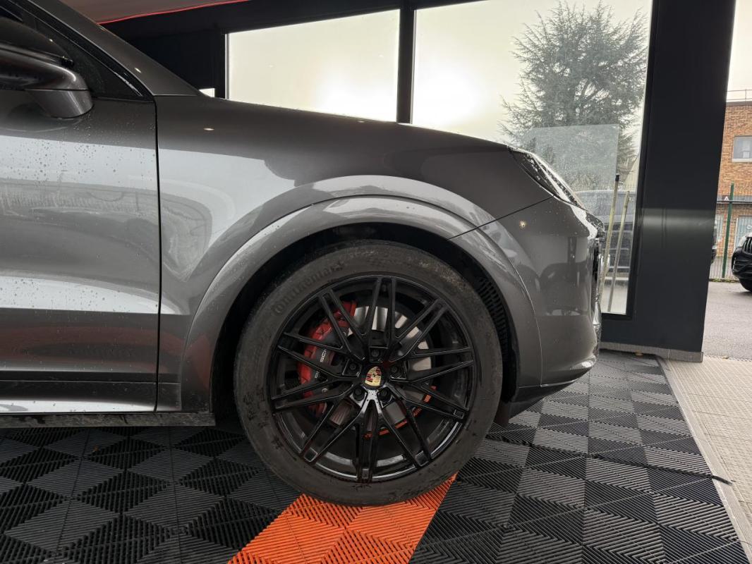 Porsche Cayenne Coupé 3.0i V6 E-Hybrid 470