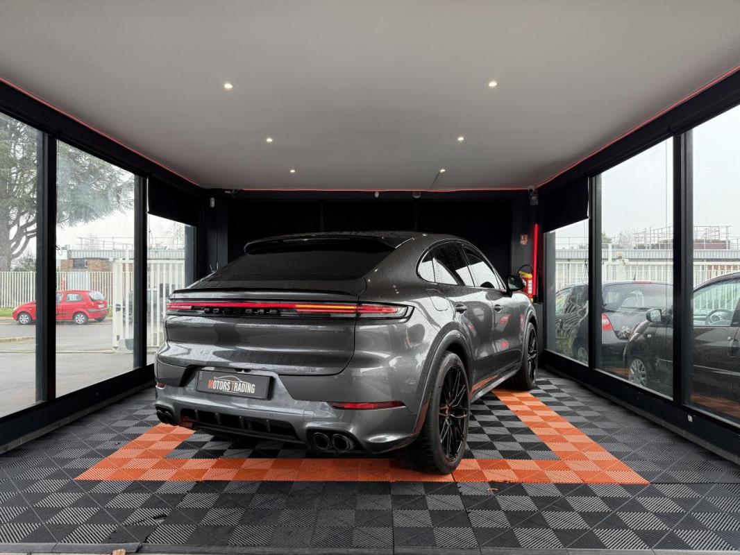 Porsche Cayenne Coupé 3.0i V6 E-Hybrid 470