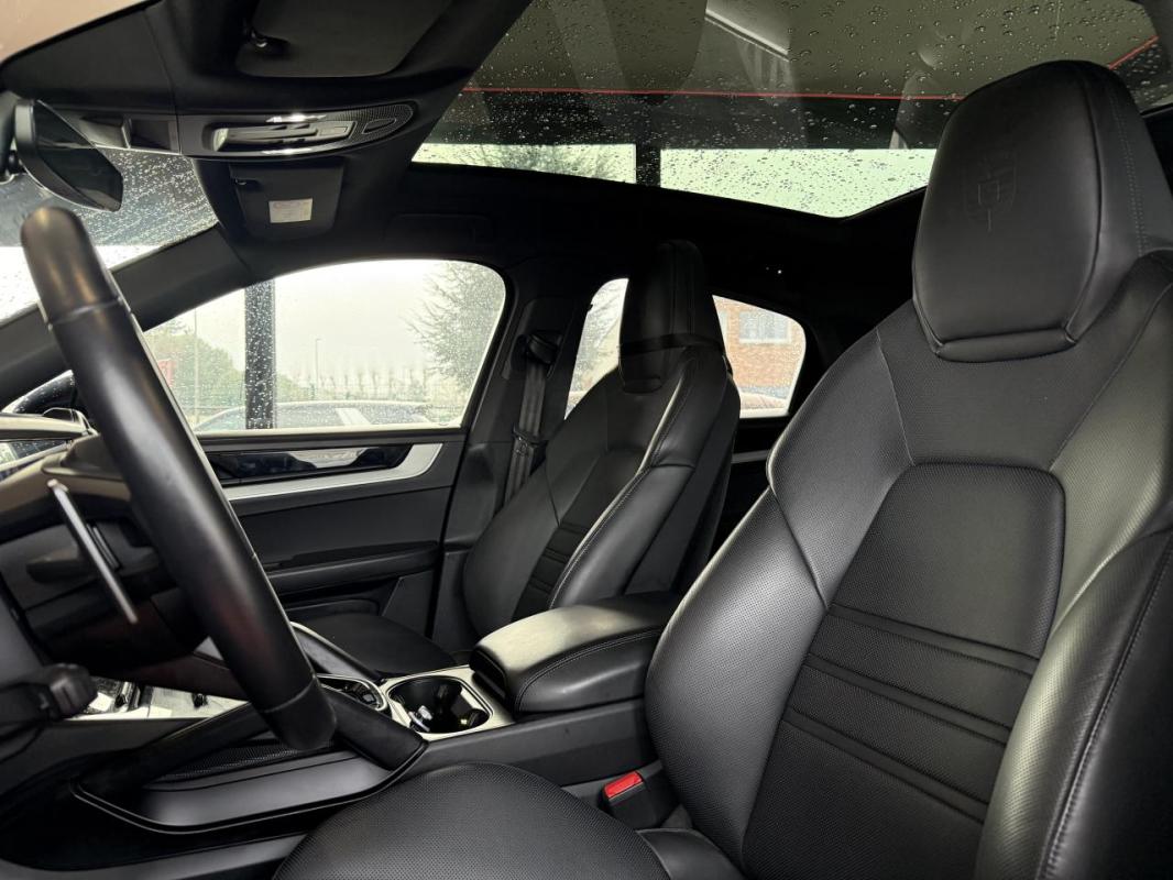Porsche Cayenne Coupé 3.0i V6 E-Hybrid 470
