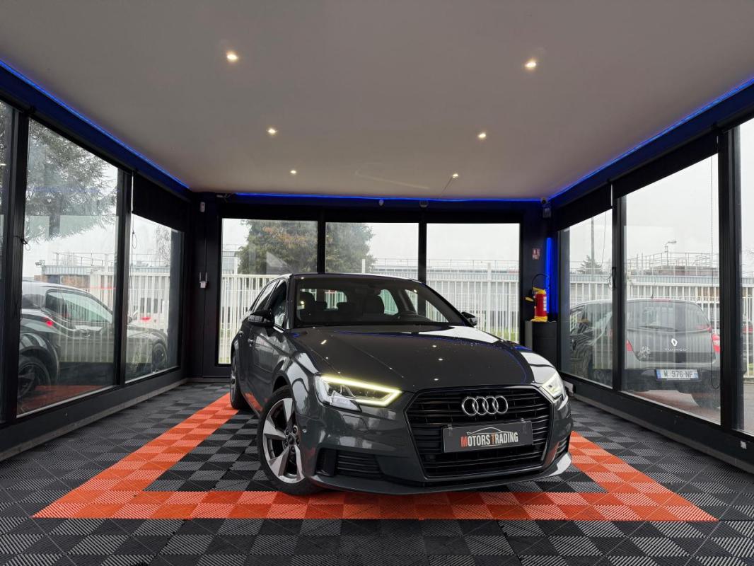 Audi A3 Sportback 2.0 30 TFSI -115 8V Midnight Series PHASE 2