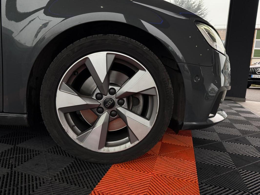 Audi A3 Sportback 2.0 30 TFSI -115 8V Midnight Series PHASE 2