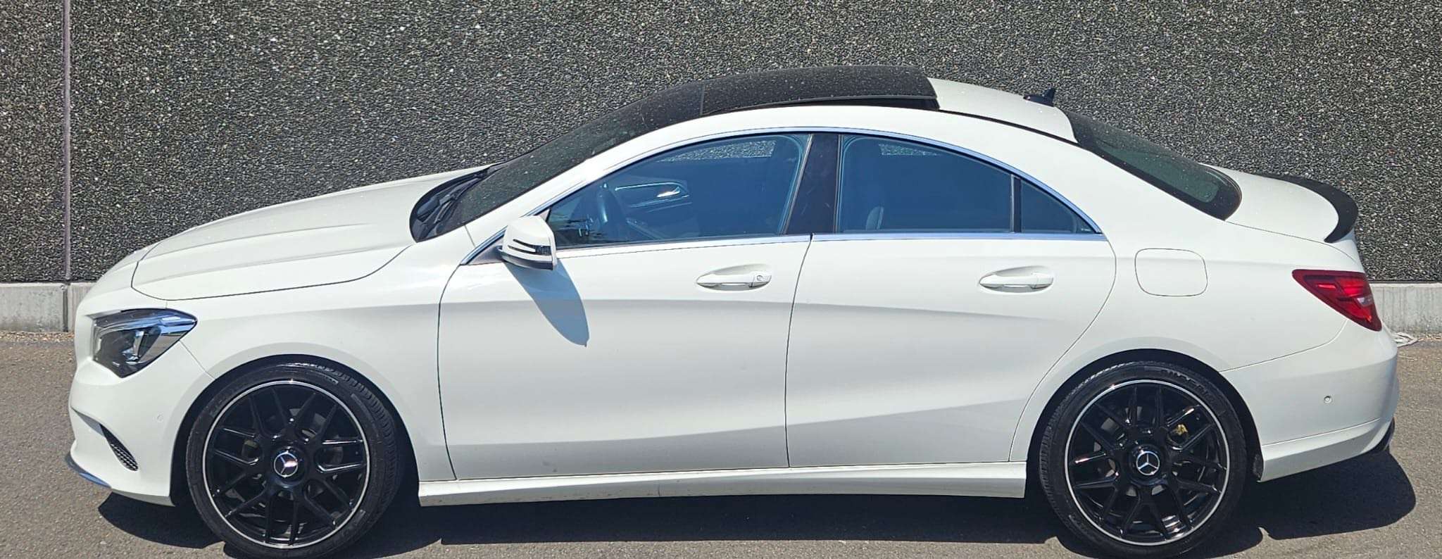 Mercedes-Benz CLA 180 *** 09/2017 - 47.000 km - Full option - Garantie ***