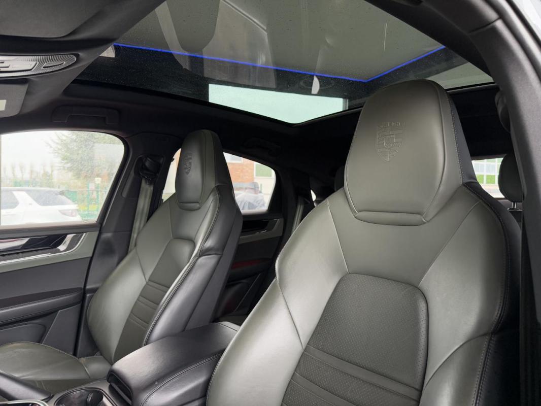 Porsche Cayenne Coupé 3.0i V6 - 304 BVA Tiptronic S COUPE 2019 E-Hybrid PHASE 2