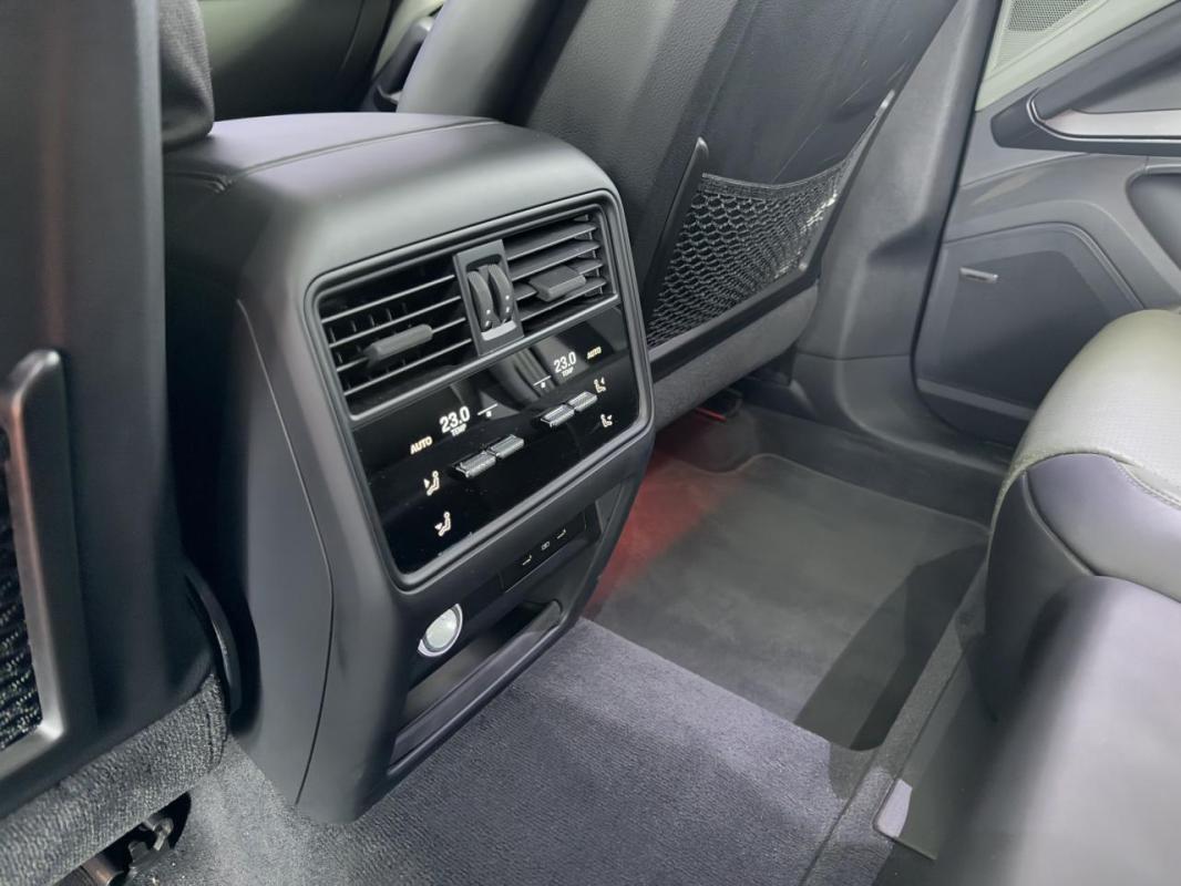 Porsche Cayenne Coupé 3.0i V6 - 304 BVA Tiptronic S COUPE 2019 E-Hybrid PHASE 2