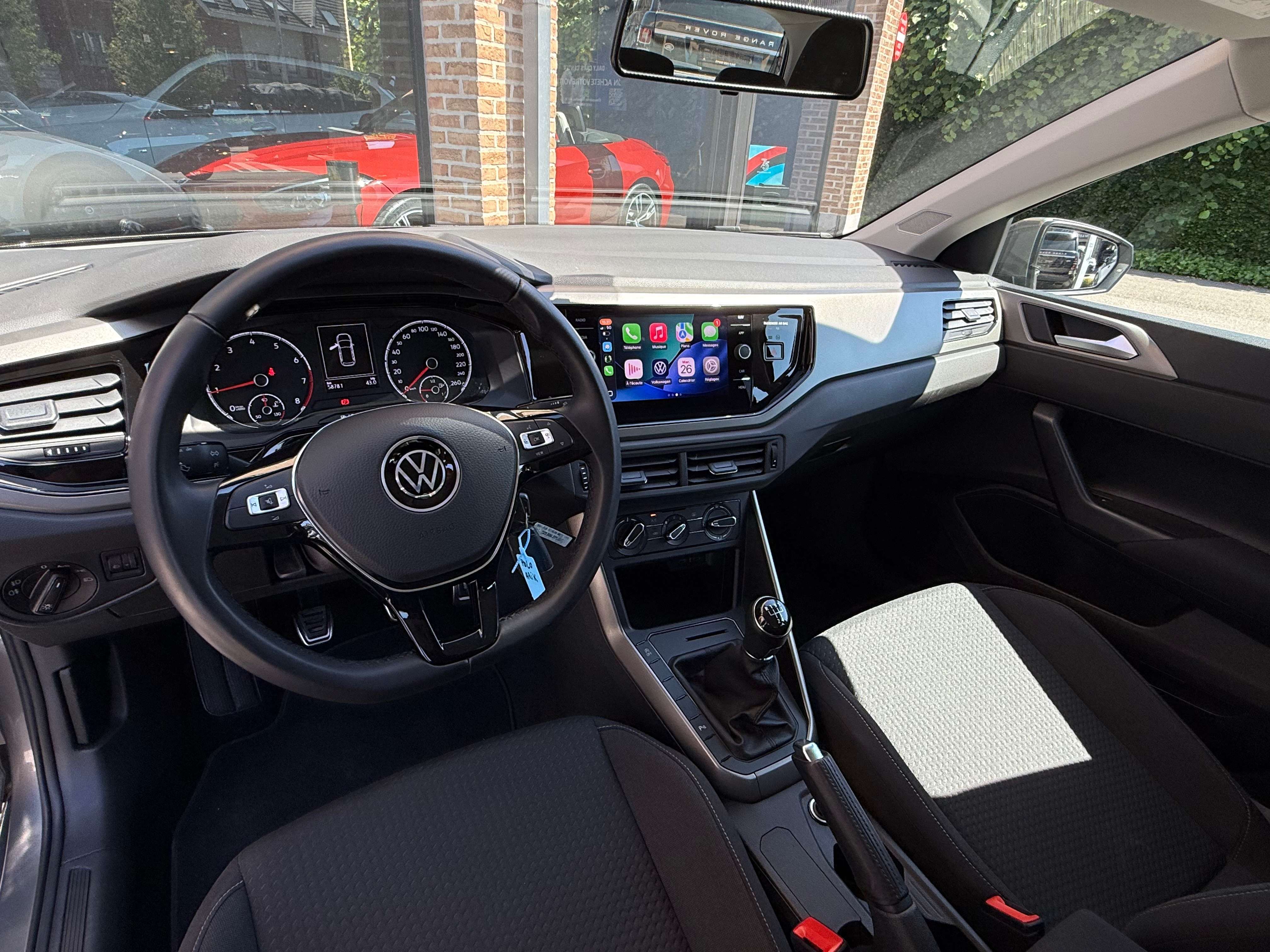 Volkswagen Polo 1.0 TSi Comfortline Clim I CarPlay I PDC I Cruise