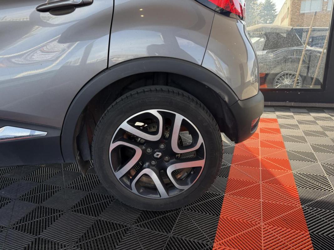 Renault Captur 1.2 TCe - 120 BV EDC Helly Hansen PHASE 1