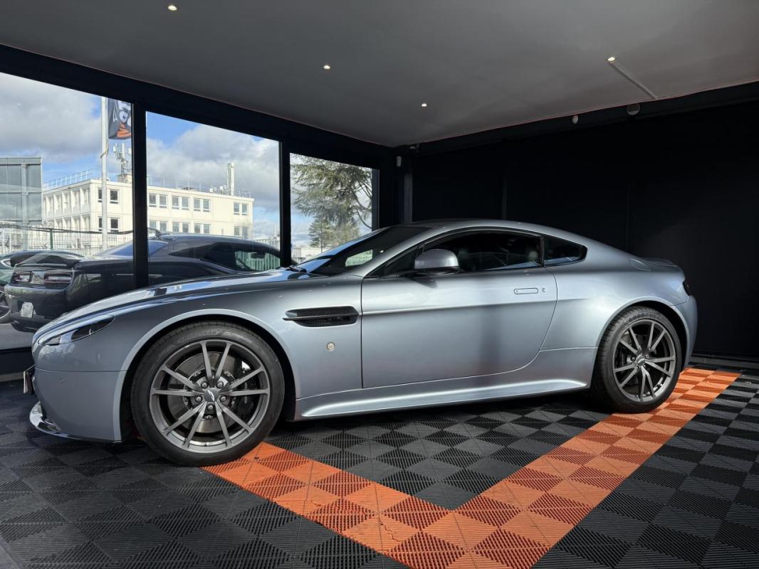 Aston Martin Vantage Coupé 4.7i 2006 COUPE V8