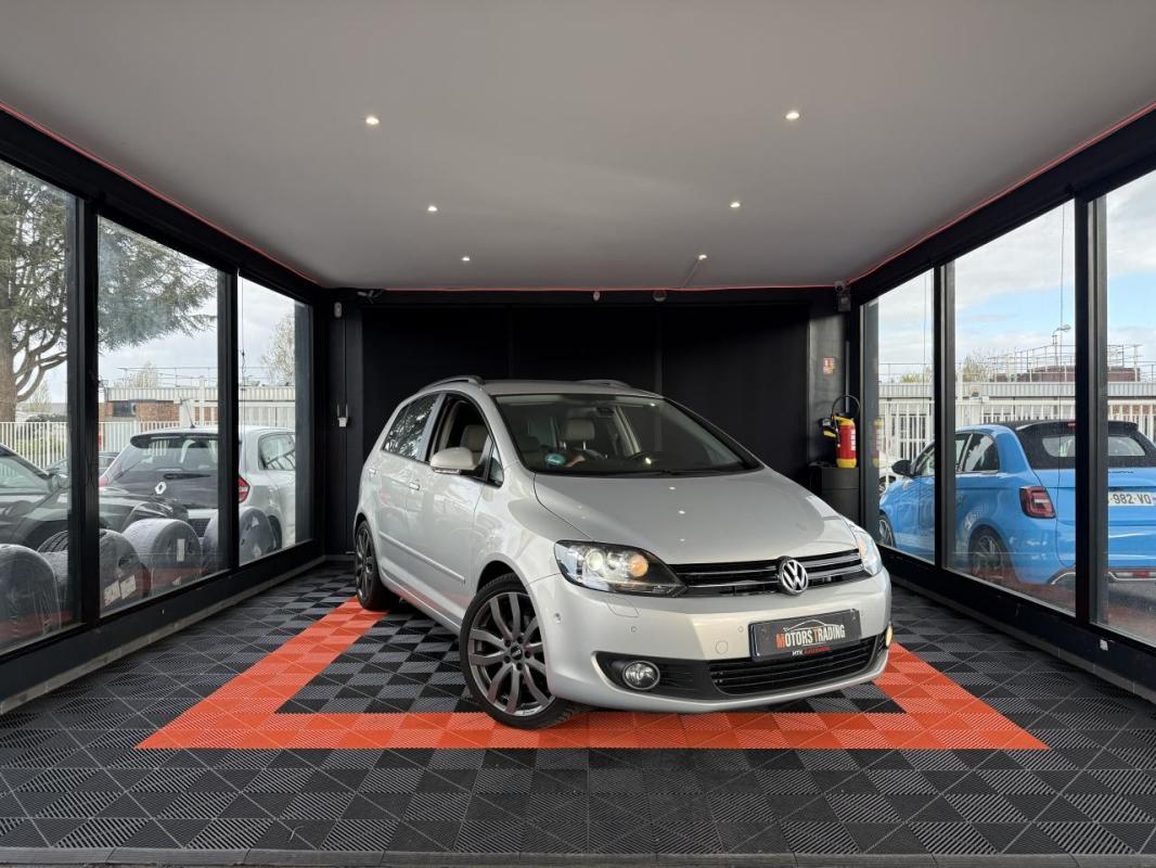 Volkswagen Golf Plus 2.0 16V TDI CR FAP - 140 BV DSG 6 BERLINE Carat PHASE 2
