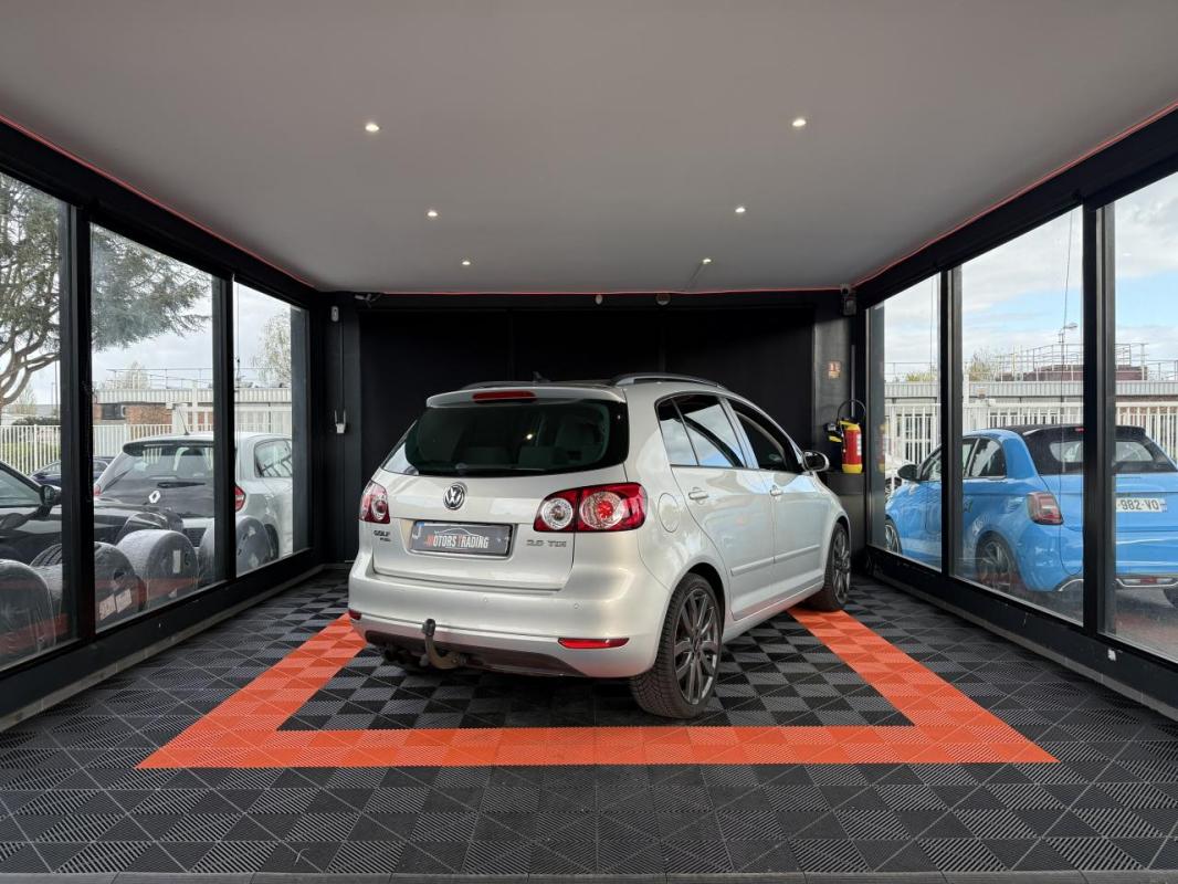 Volkswagen Golf Plus 2.0 16V TDI CR FAP - 140 BV DSG 6 BERLINE Carat PHASE 2