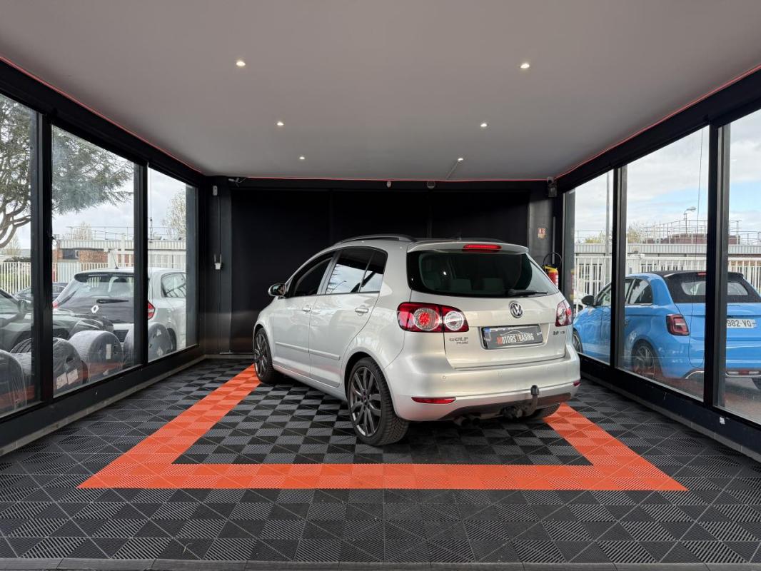 Volkswagen Golf Plus 2.0 16V TDI CR FAP - 140 BV DSG 6 BERLINE Carat PHASE 2
