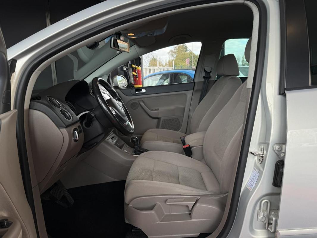 Volkswagen Golf Plus 2.0 16V TDI CR FAP - 140 BV DSG 6 BERLINE Carat PHASE 2