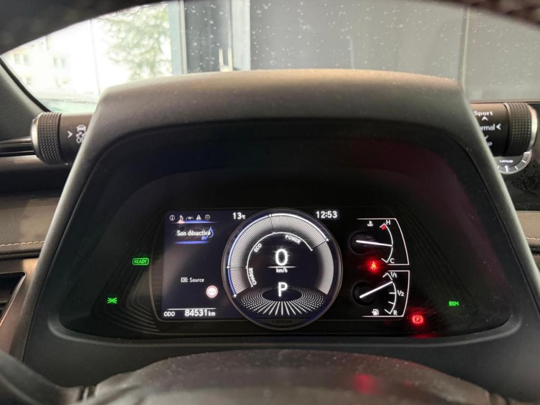 Lexus Ux 250h 2WD - BV E-CVT 2022 Premium Edition
