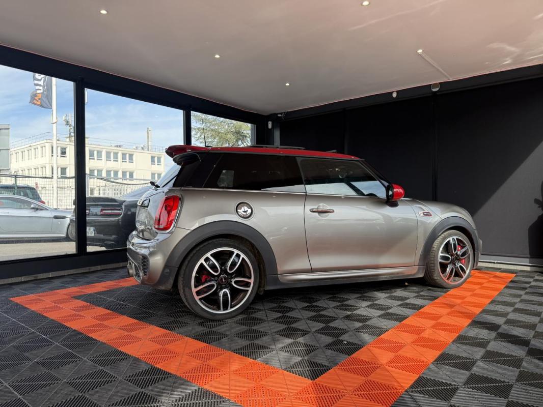 Mini Mini 2.0i - 231 BVA Sport John Cooper Works