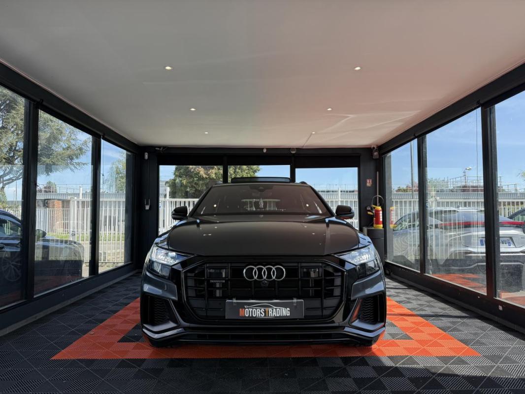 Audi Q8 Quattro 3.0 60 TFSI e - BVA Tiptronic Compétition