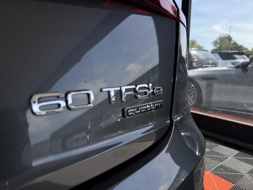 Audi Q8 Quattro 3.0 60 TFSI e - BVA Tiptronic Compétition