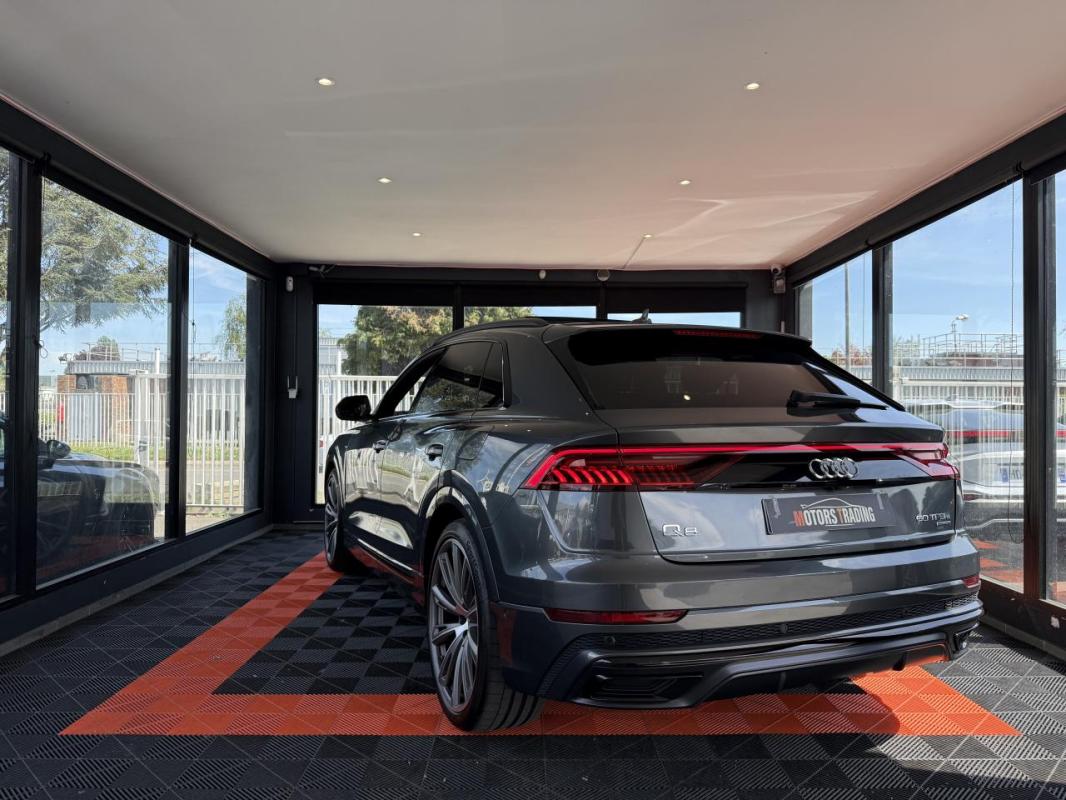 Audi Q8 Quattro 3.0 60 TFSI e - BVA Tiptronic Compétition
