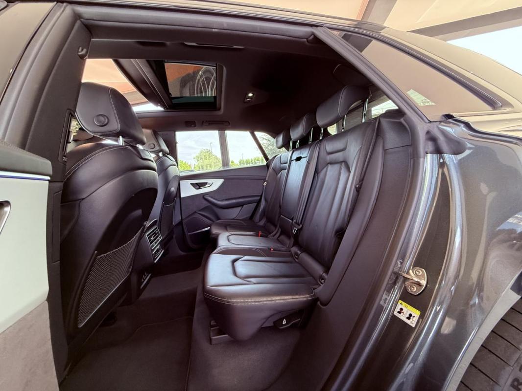 Audi Q8 Quattro 3.0 60 TFSI e - BVA Tiptronic Compétition