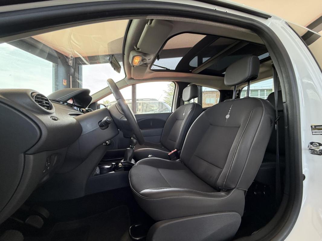 Renault Twingo 1.2i 16V LEV - 75 Euro 5 II BERLINE Night & Day PHASE 1