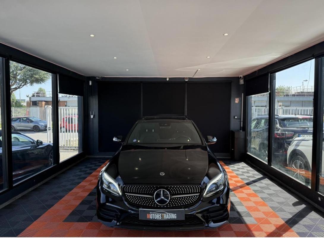 Mercedes-Benz Classe C 300 e - BVA 9G-Tronic BERLINE BM 205 AMG Line PHASE 2