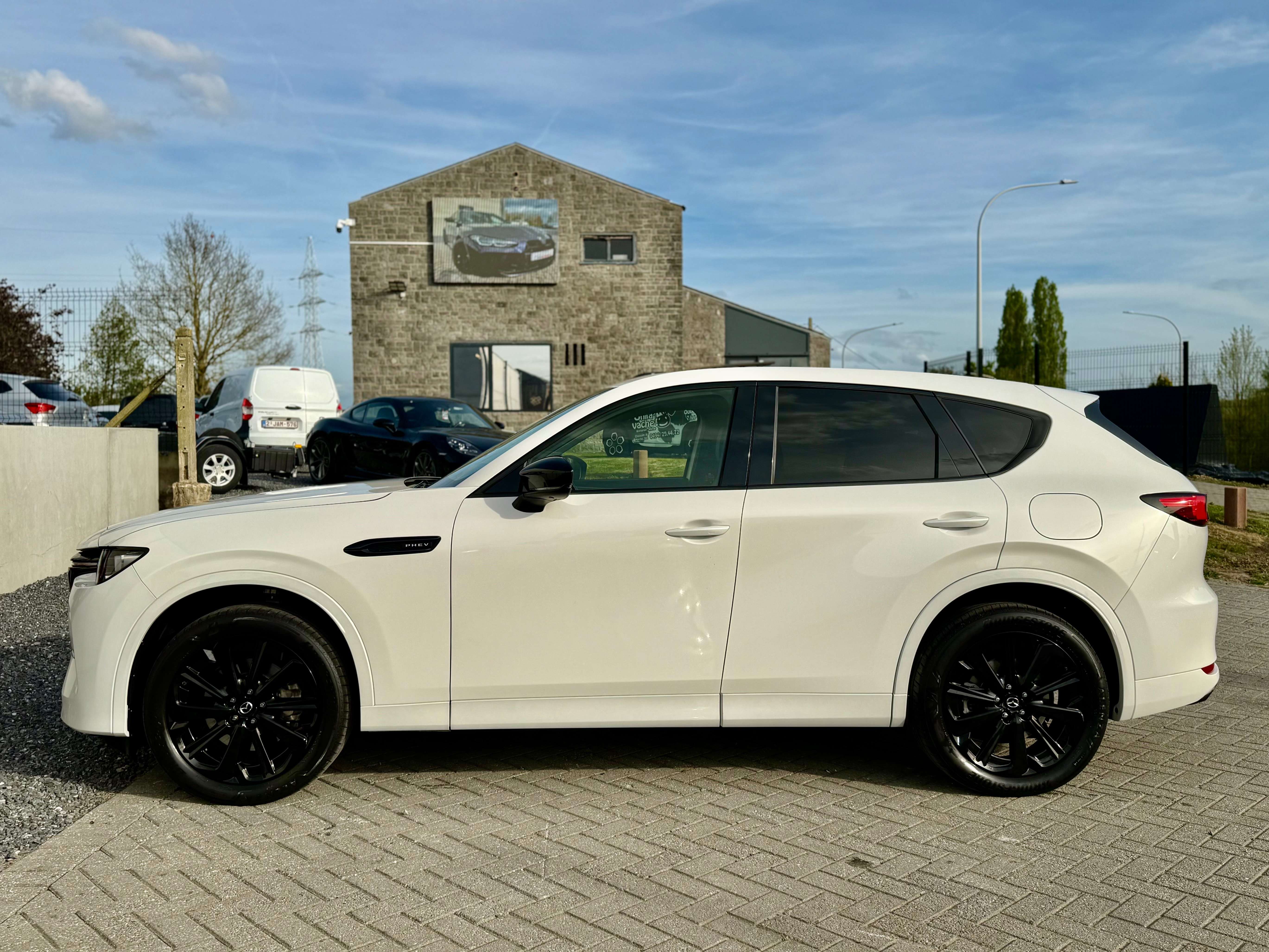 Mazda CX-60 2.5 e-PHEV Homura (240 kW)NETTO 28.512€