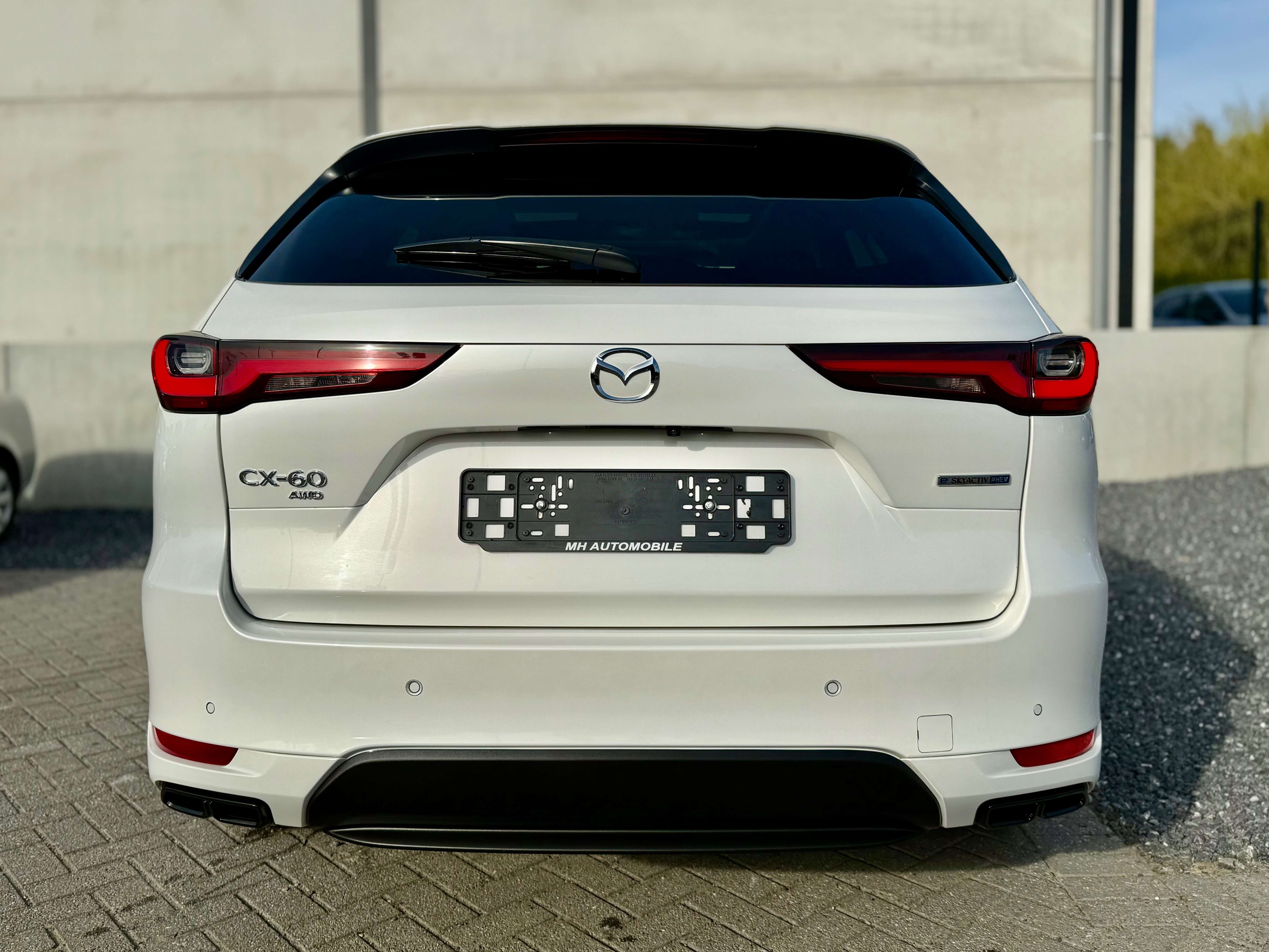 Mazda CX-60 2.5 e-PHEV Homura (240 kW)NETTO 28.512€