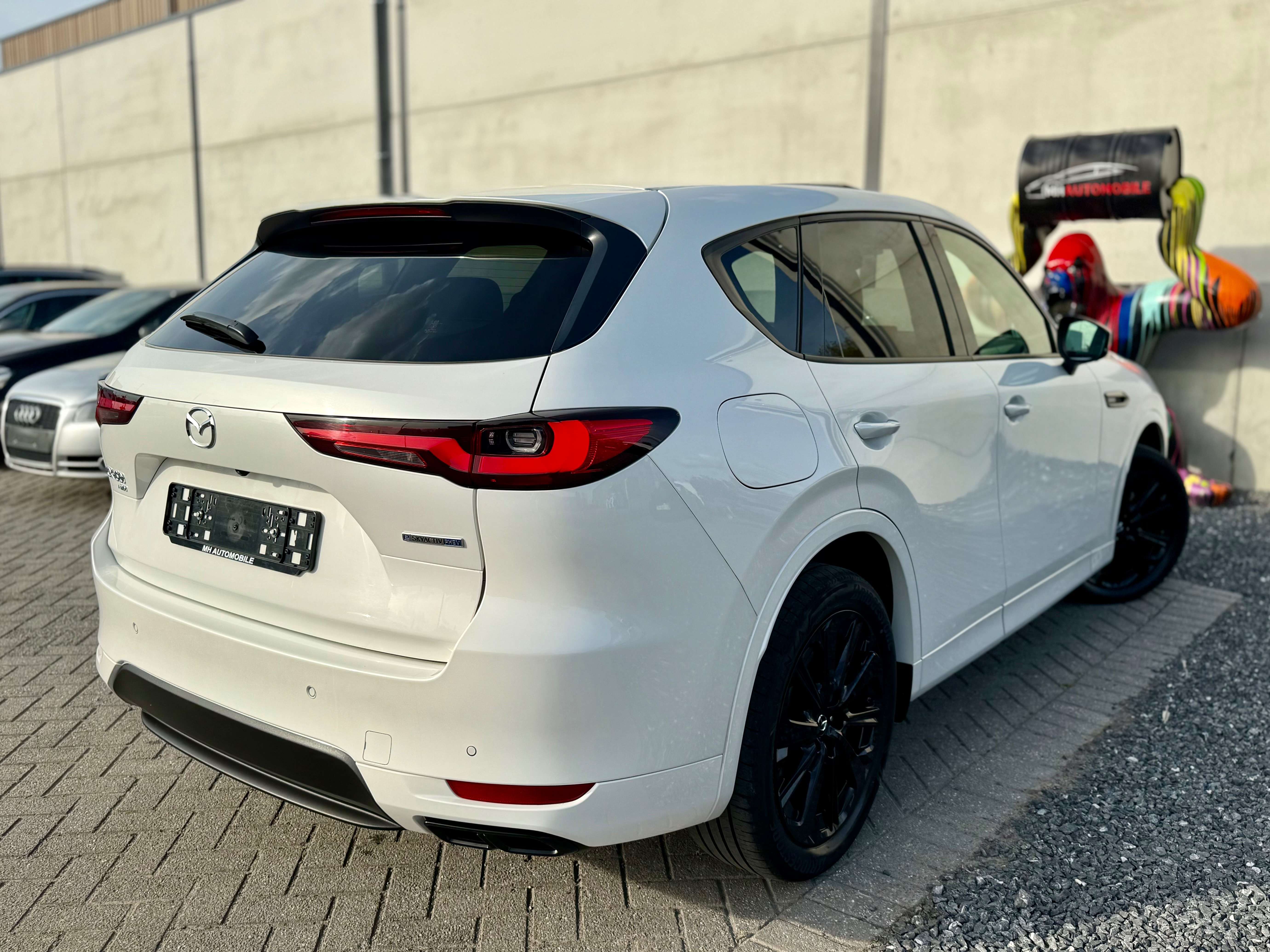 Mazda CX-60 2.5 e-PHEV Homura (240 kW)NETTO 28.512€