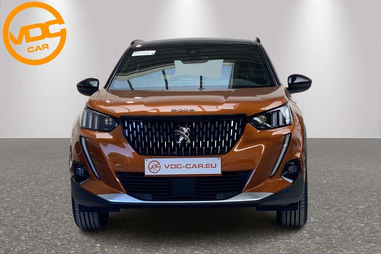 Peugeot 2008 GT* GPS Caméra et Attelage!