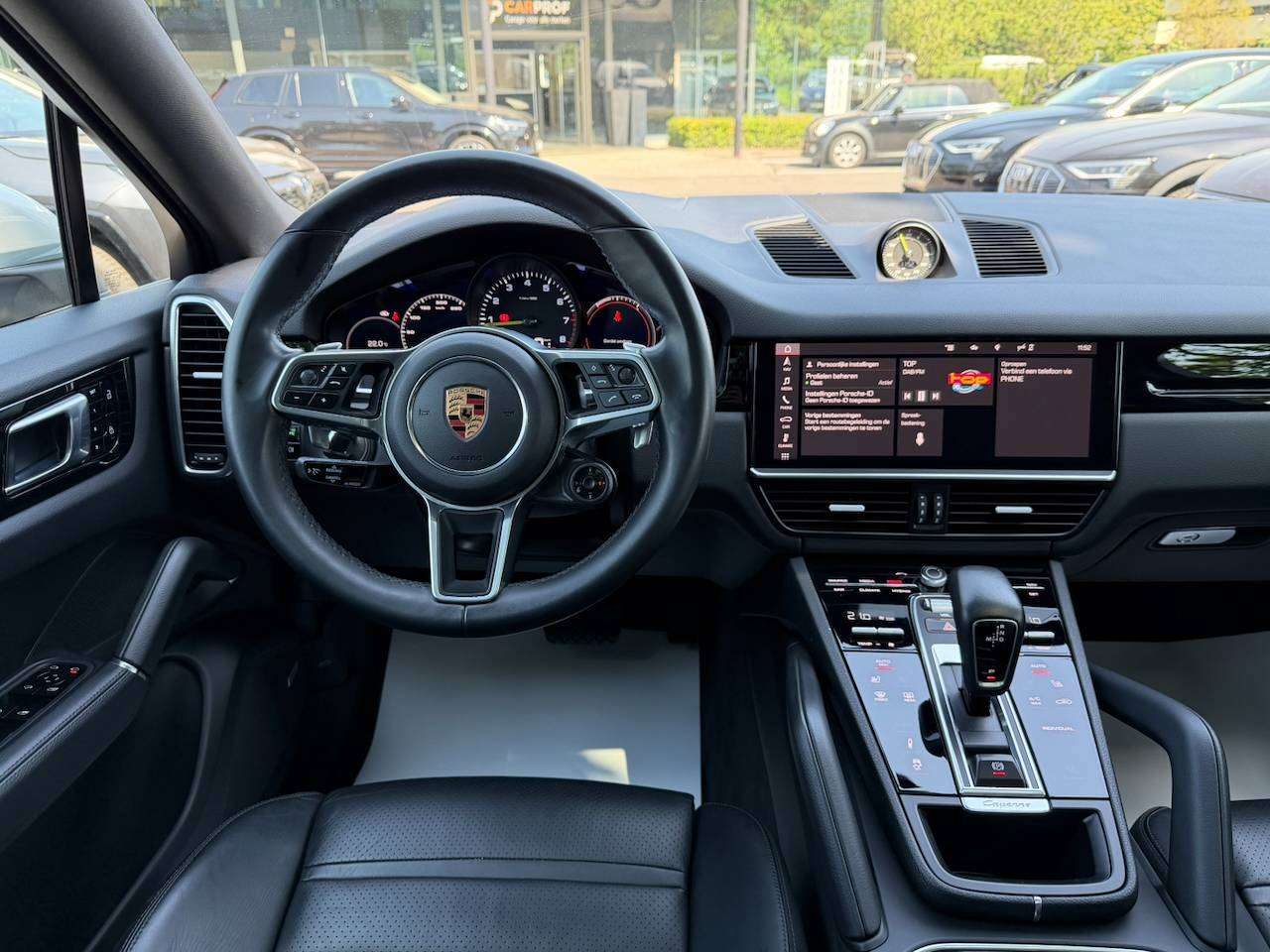 Porsche Cayenne COUPE V6 PHEV PANORAMA BOSE CHRONO KEYLESS MEMORY