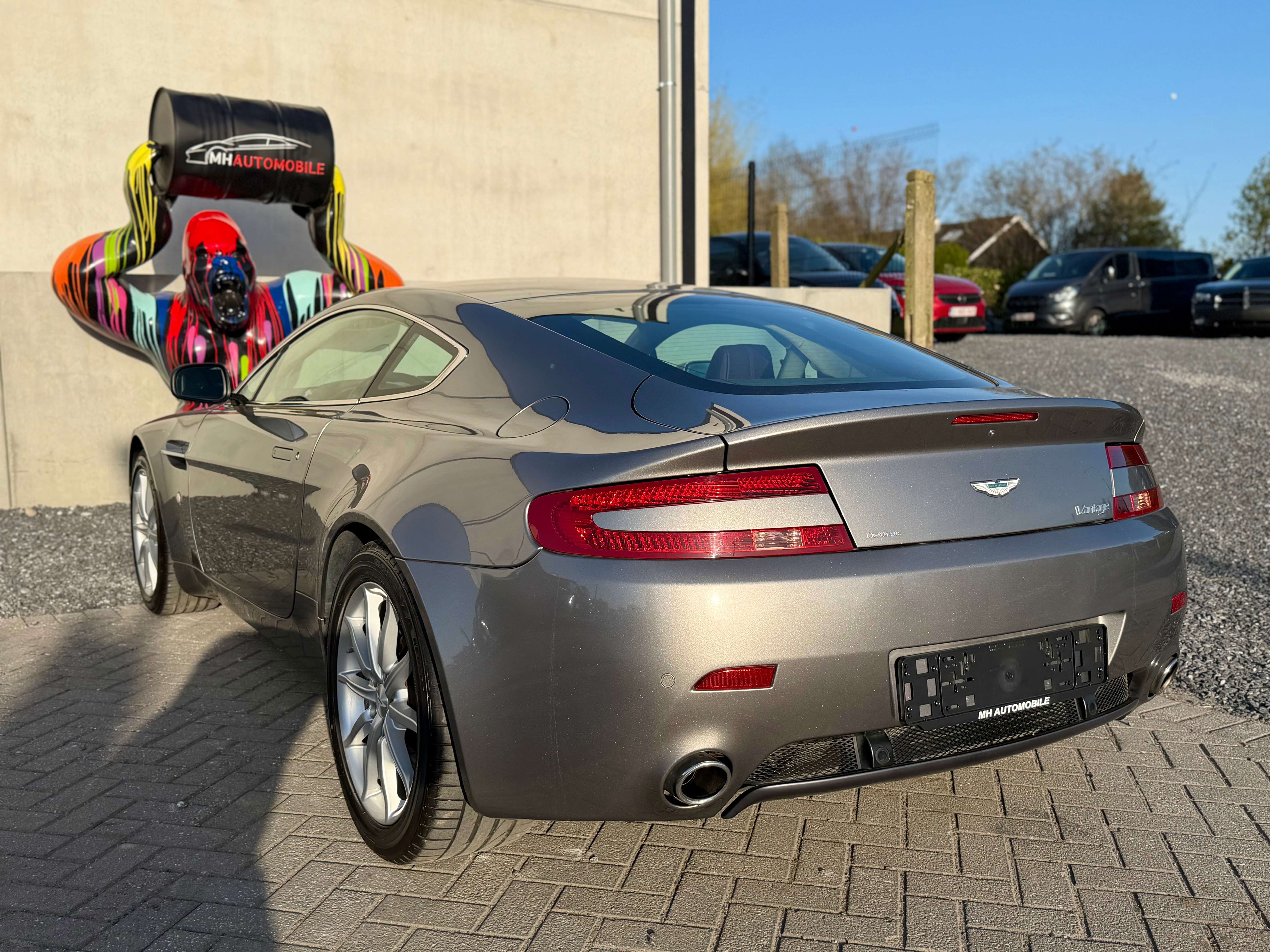 Aston Martin Vantage Full Carnet Aston