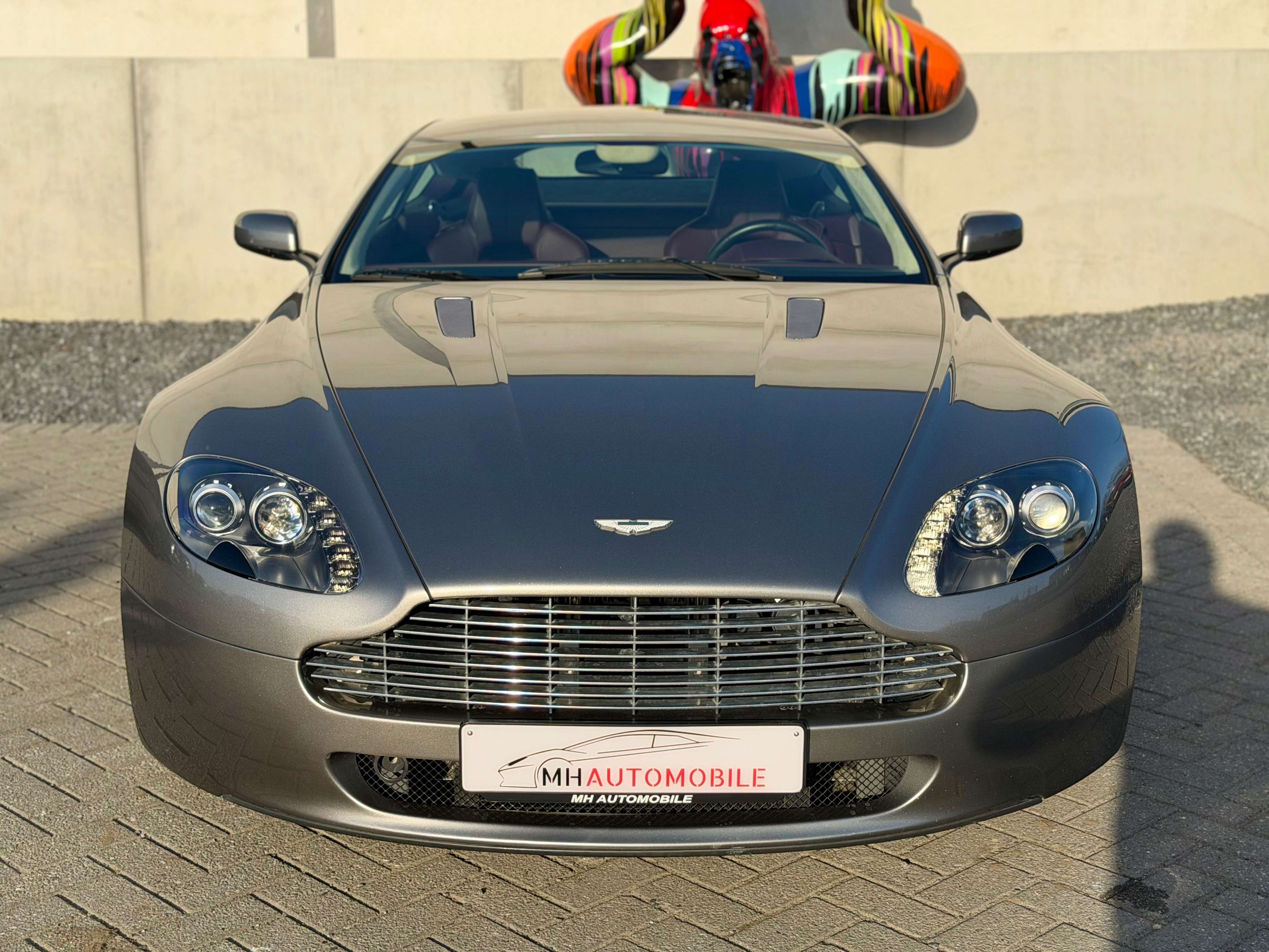 Aston Martin Vantage Full Carnet Aston