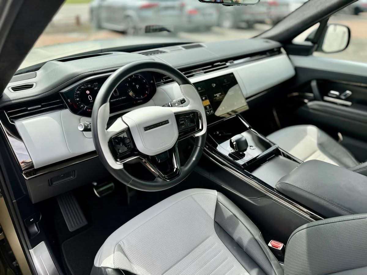 Land Rover Range Rover Sport 4.4 P635  SV Edition One NETTO 123.925€