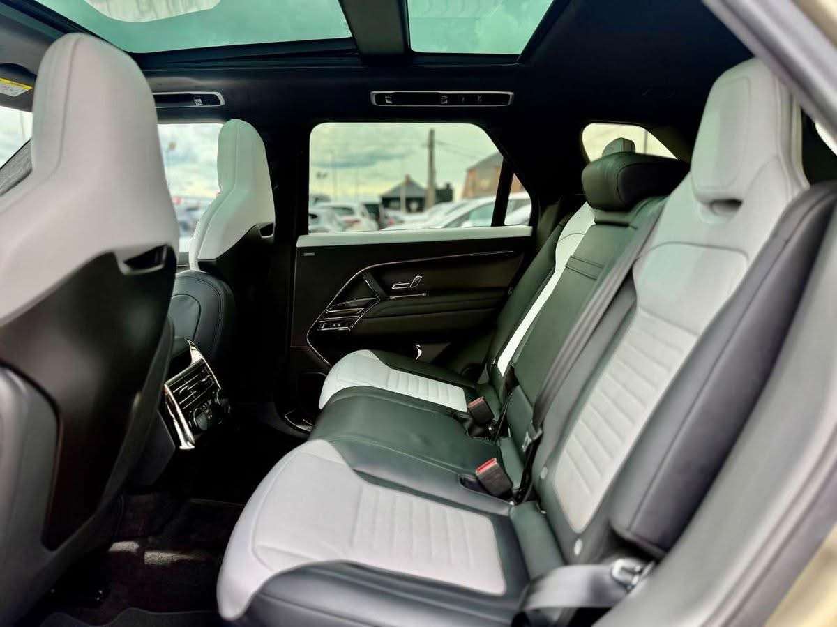 Land Rover Range Rover Sport 4.4 P635  SV Edition One NETTO 123.925€