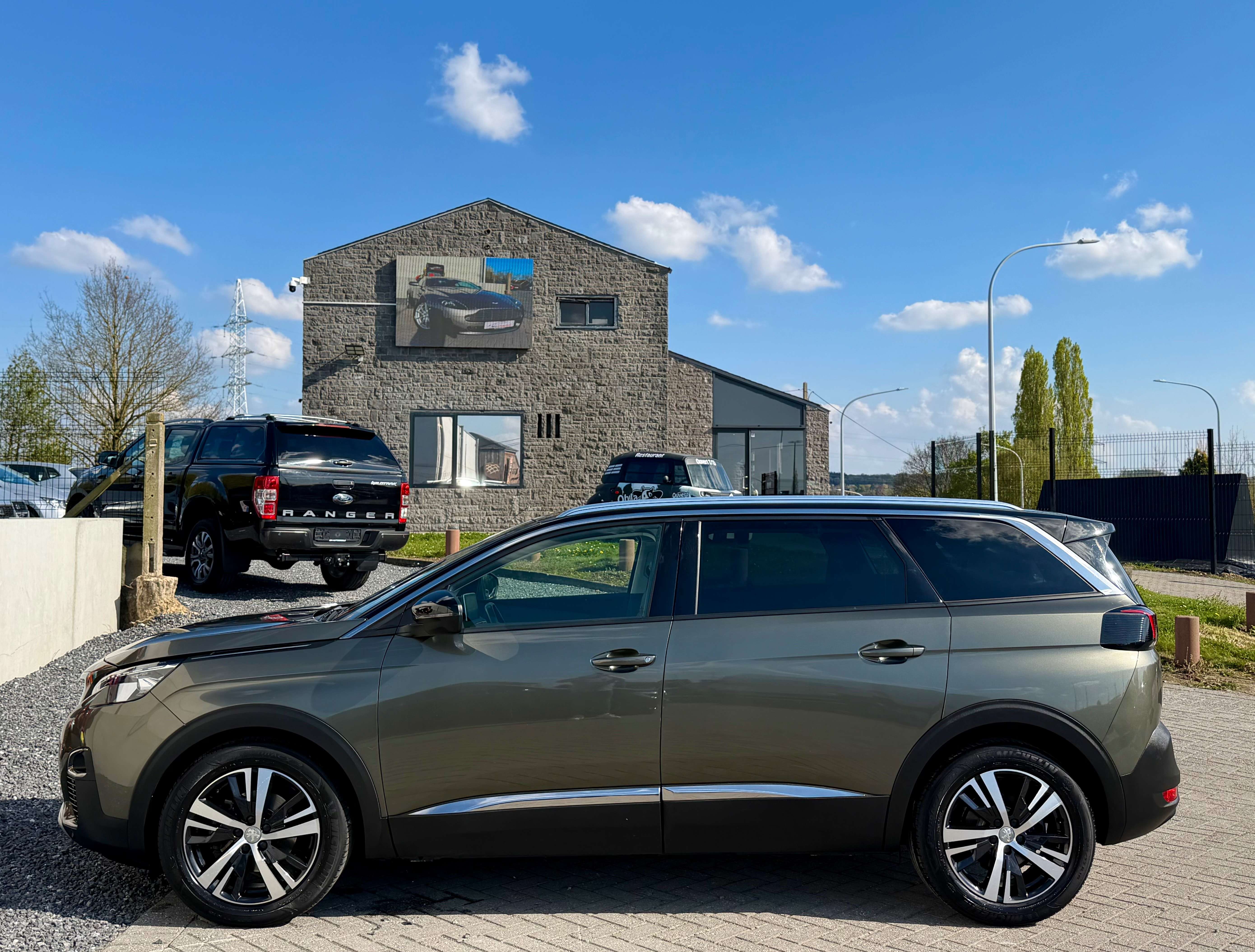 Peugeot 5008 1.2 / 7 Places