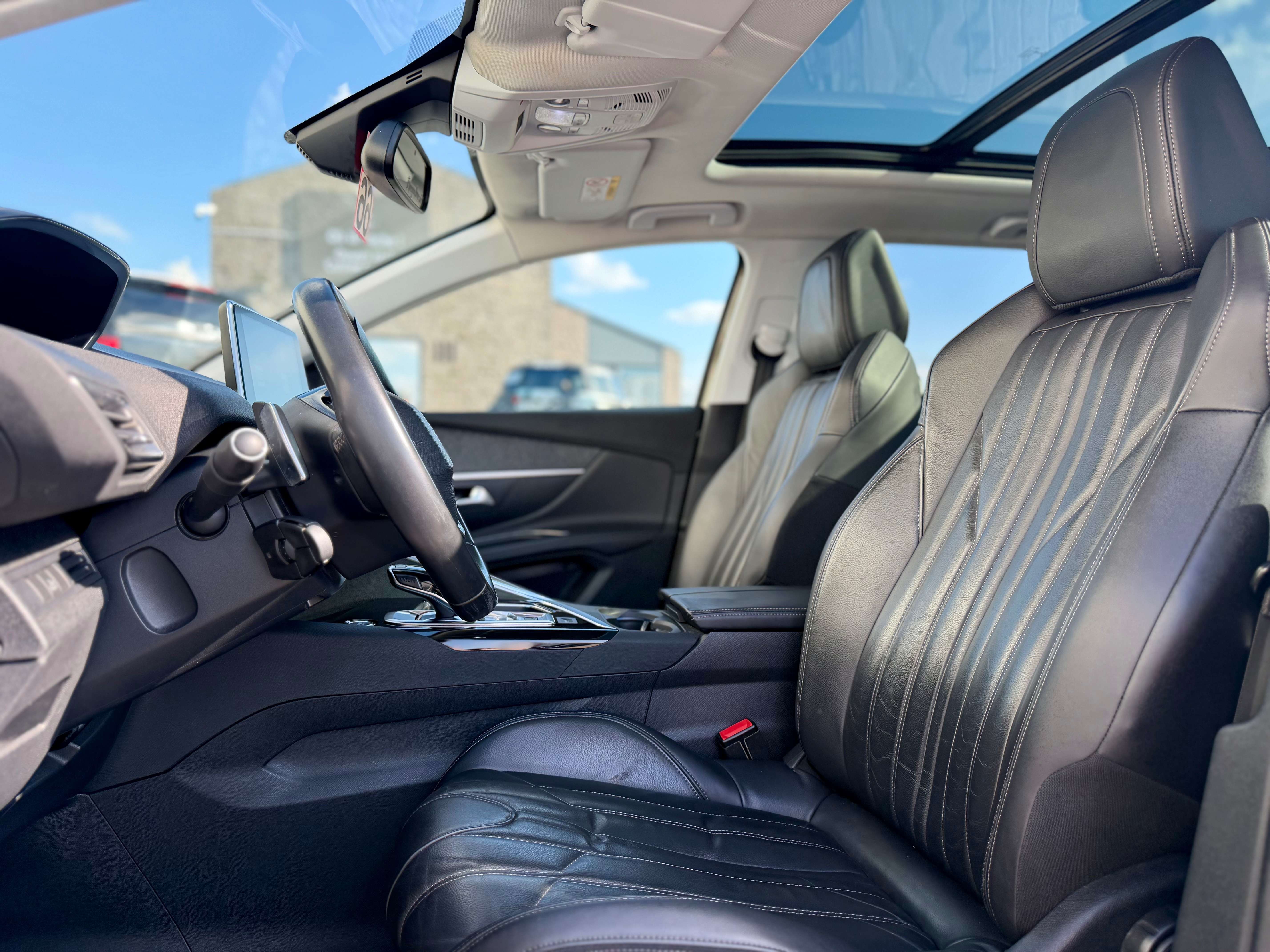 Peugeot 5008 1.2 / 7 Places