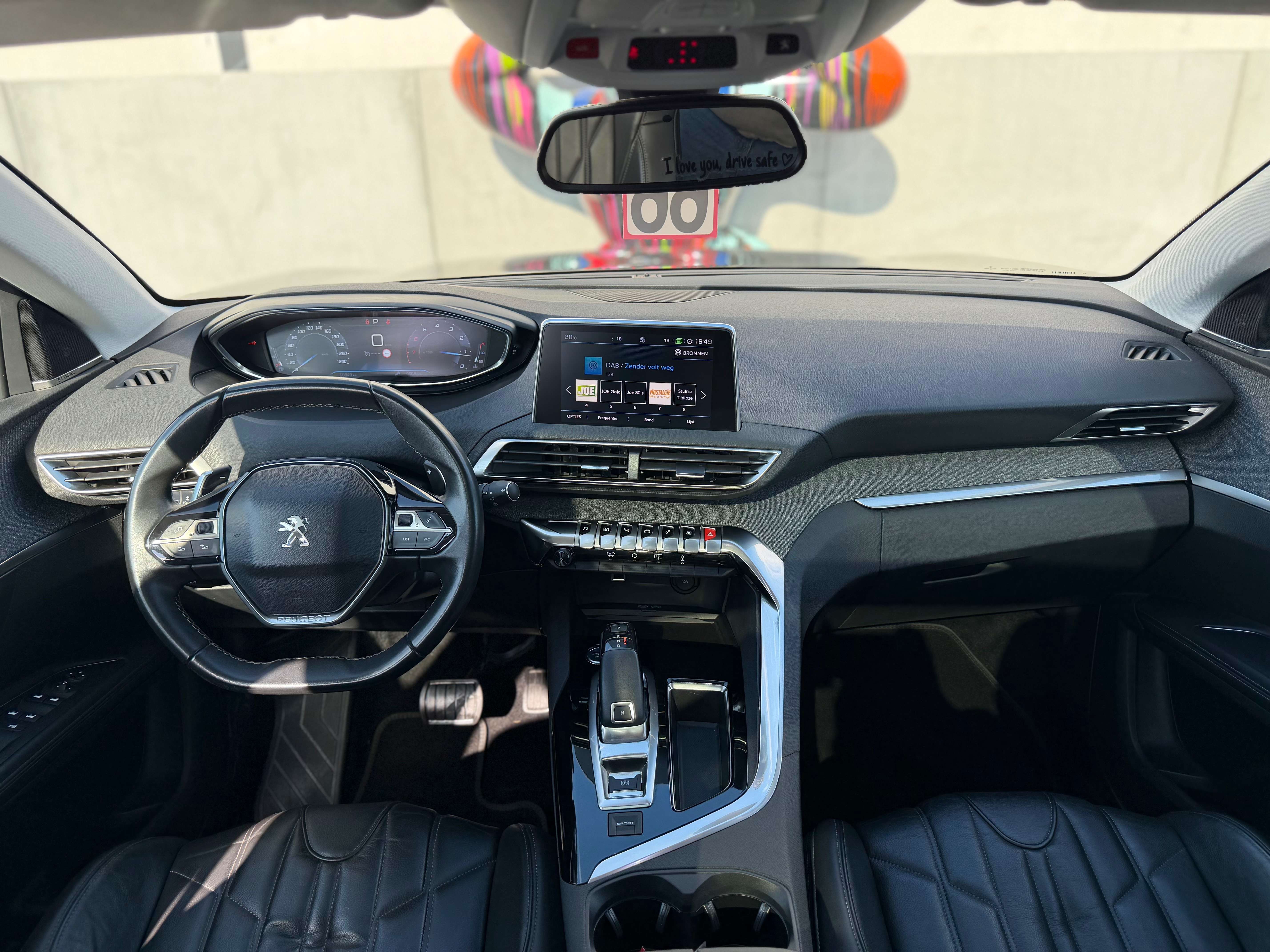 Peugeot 5008 1.2 / 7 Places