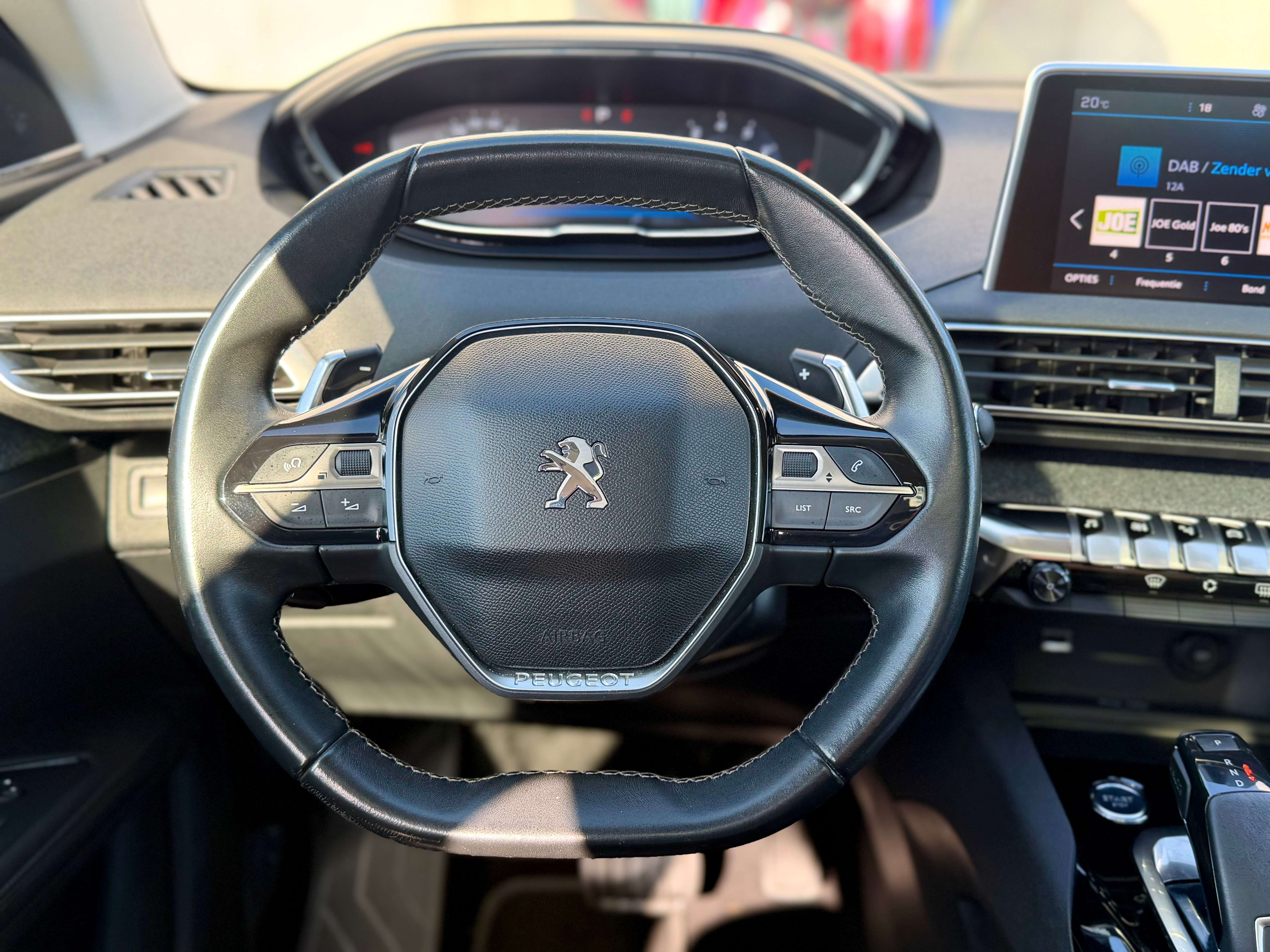 Peugeot 5008 1.2 / 7 Places