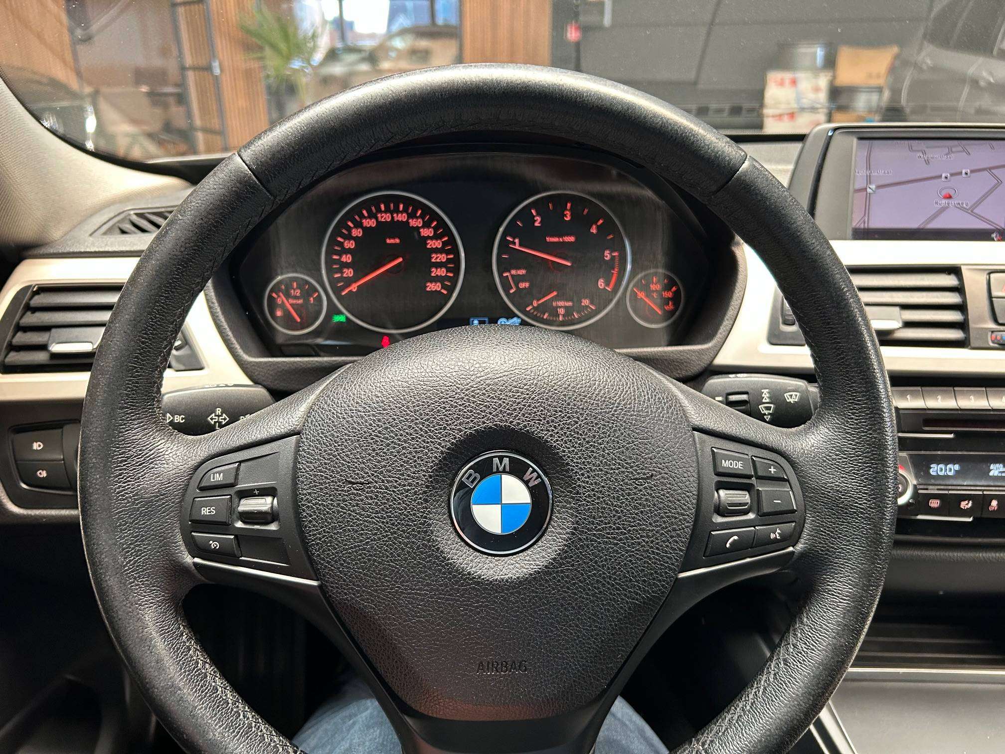 BMW 316 d Berline Alu18"/Cruise/Pdc/Gps/Bt *1j garantie*