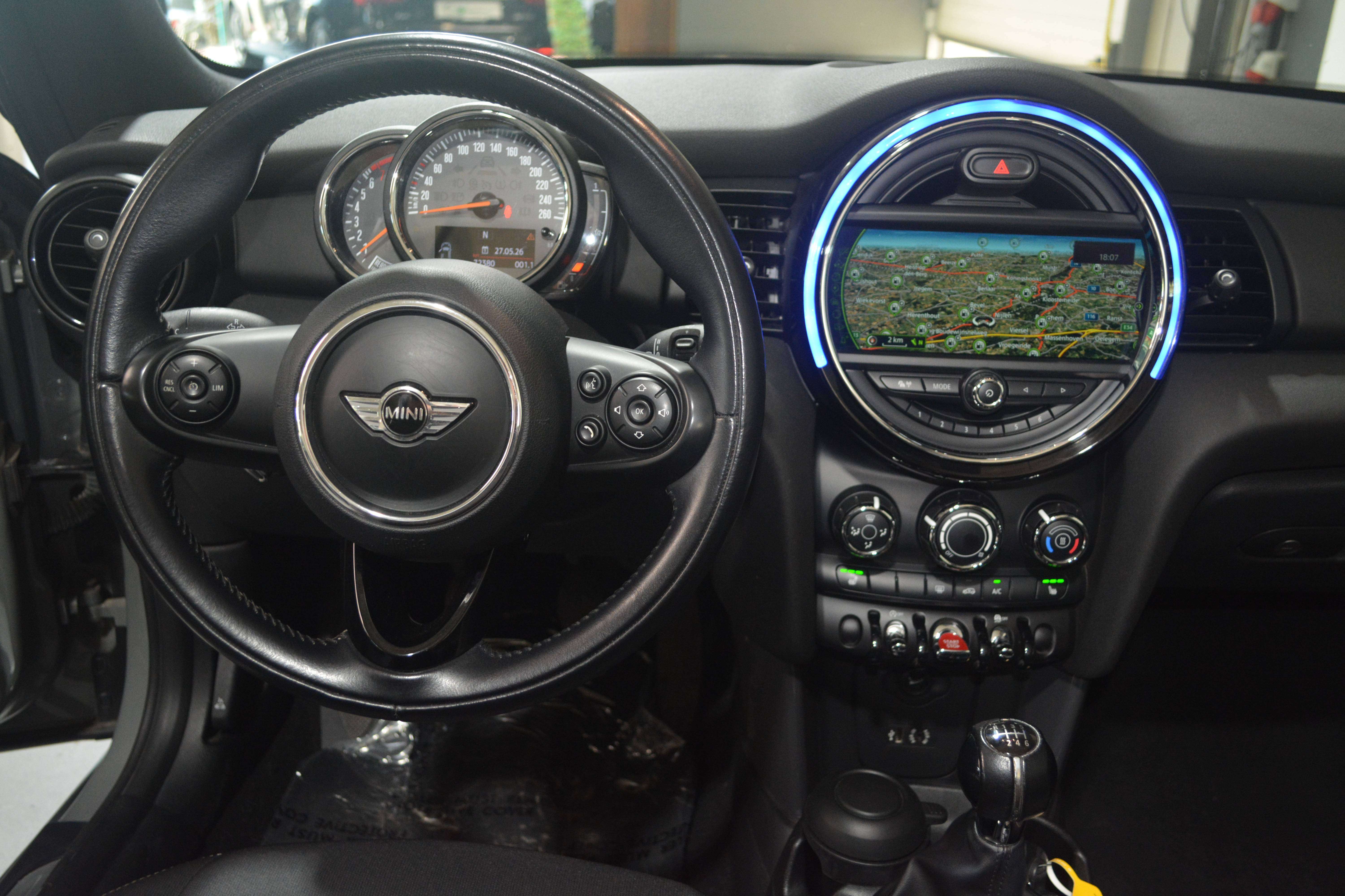 MINI One Cabrio Mini Cabriolet 1.5 One / NAVIGATIE / CRUISE CONTROL