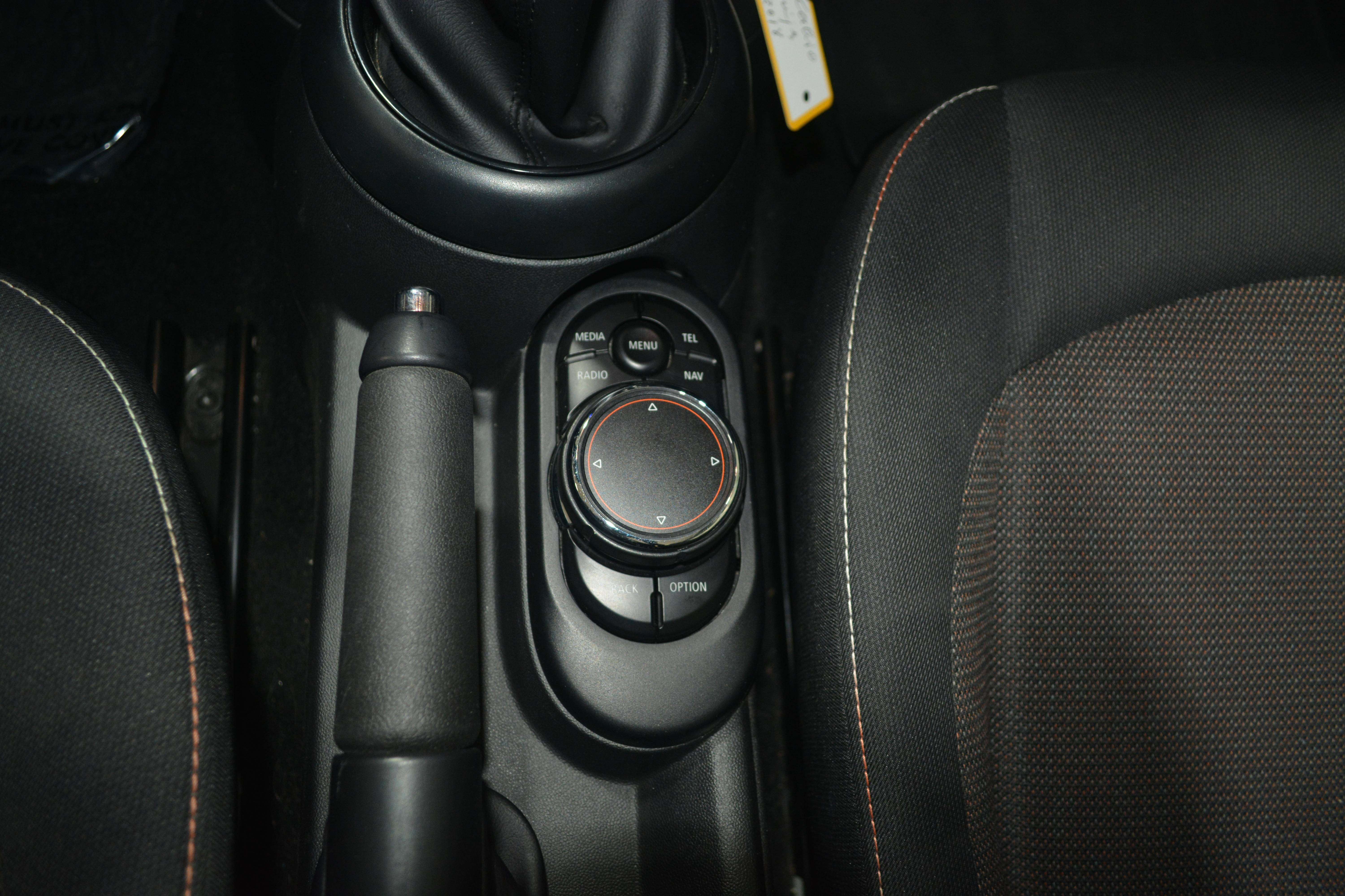 MINI One Cabrio Mini Cabriolet 1.5 One / NAVIGATIE / CRUISE CONTROL