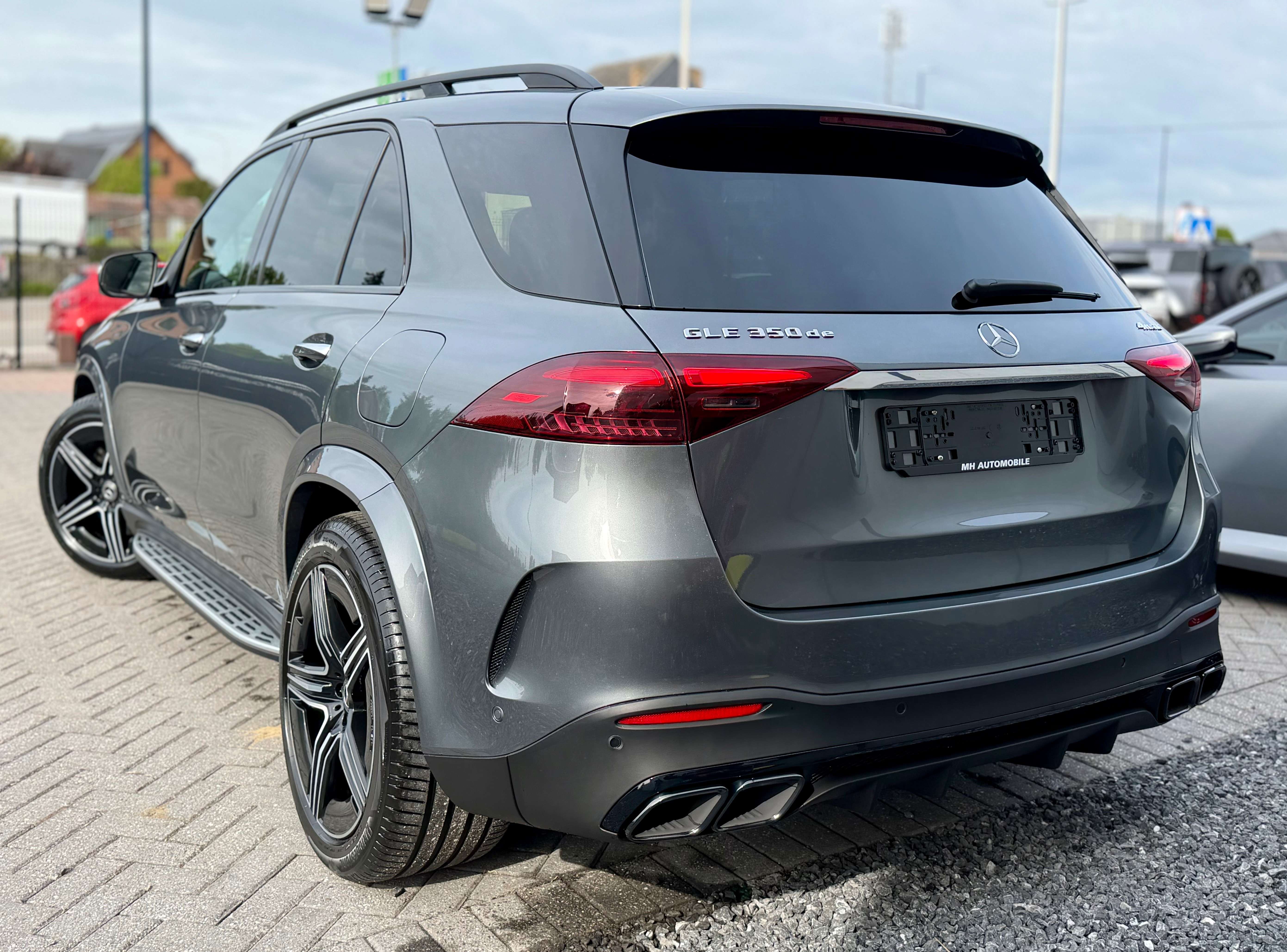 Mercedes-Benz GLE 350 de 4-Matic PHEV AMG Line NETTO 61.942€