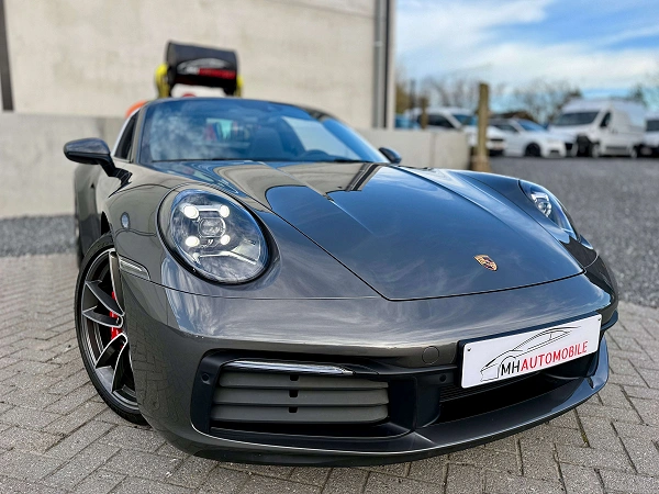 Porsche 992 TARGA 4S