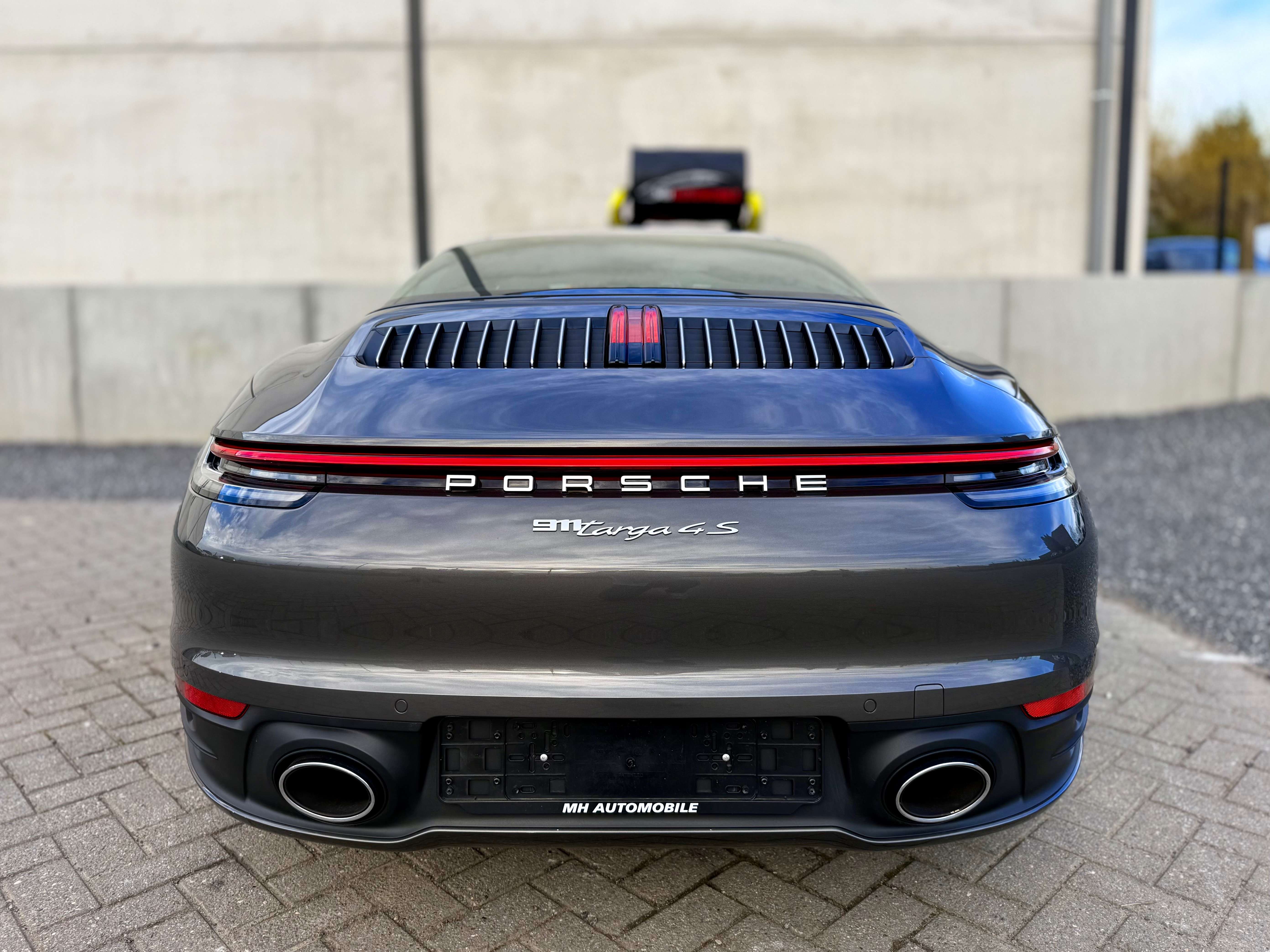 Porsche 992 TARGA 4S