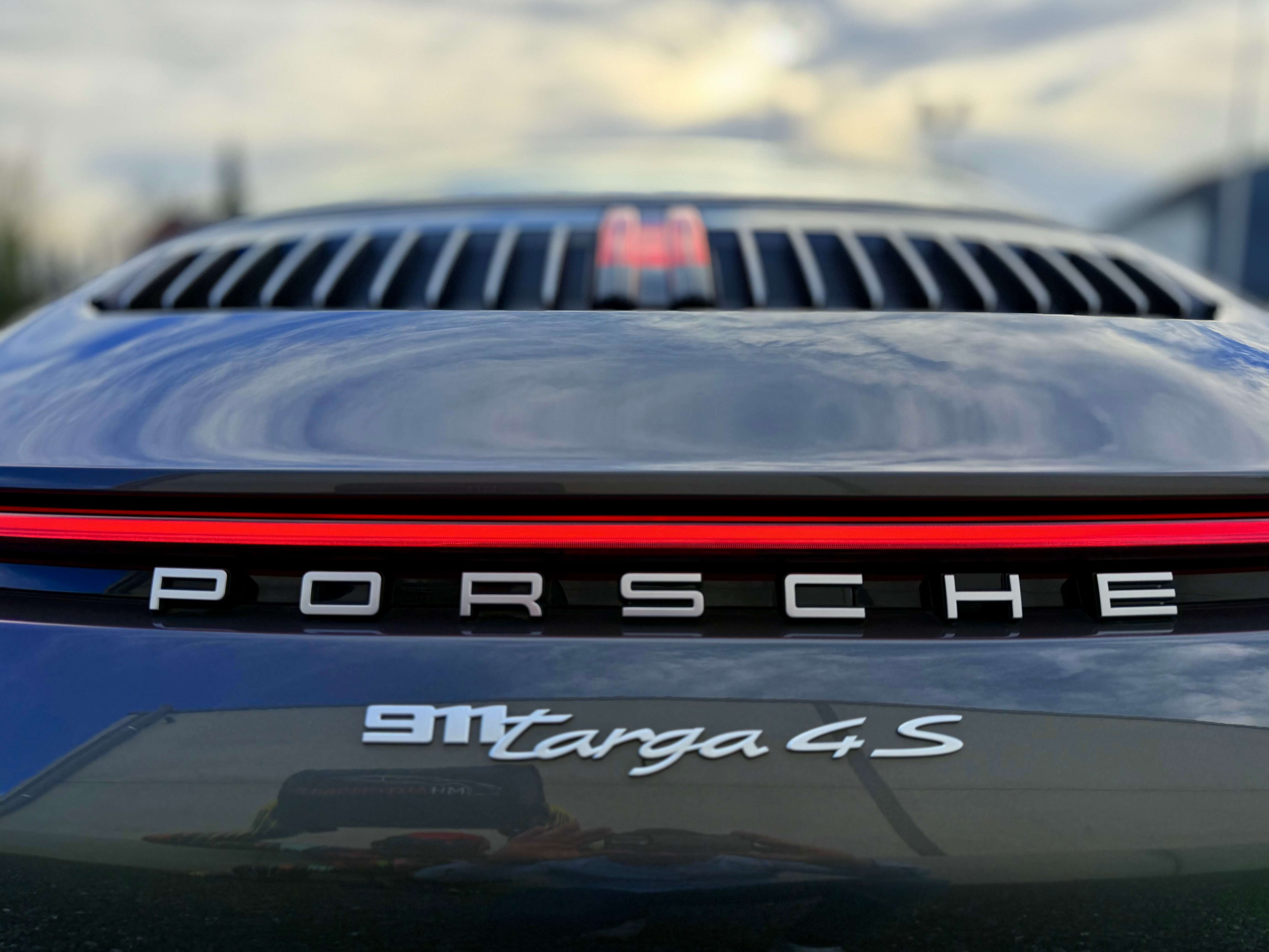 Porsche 992 TARGA 4S