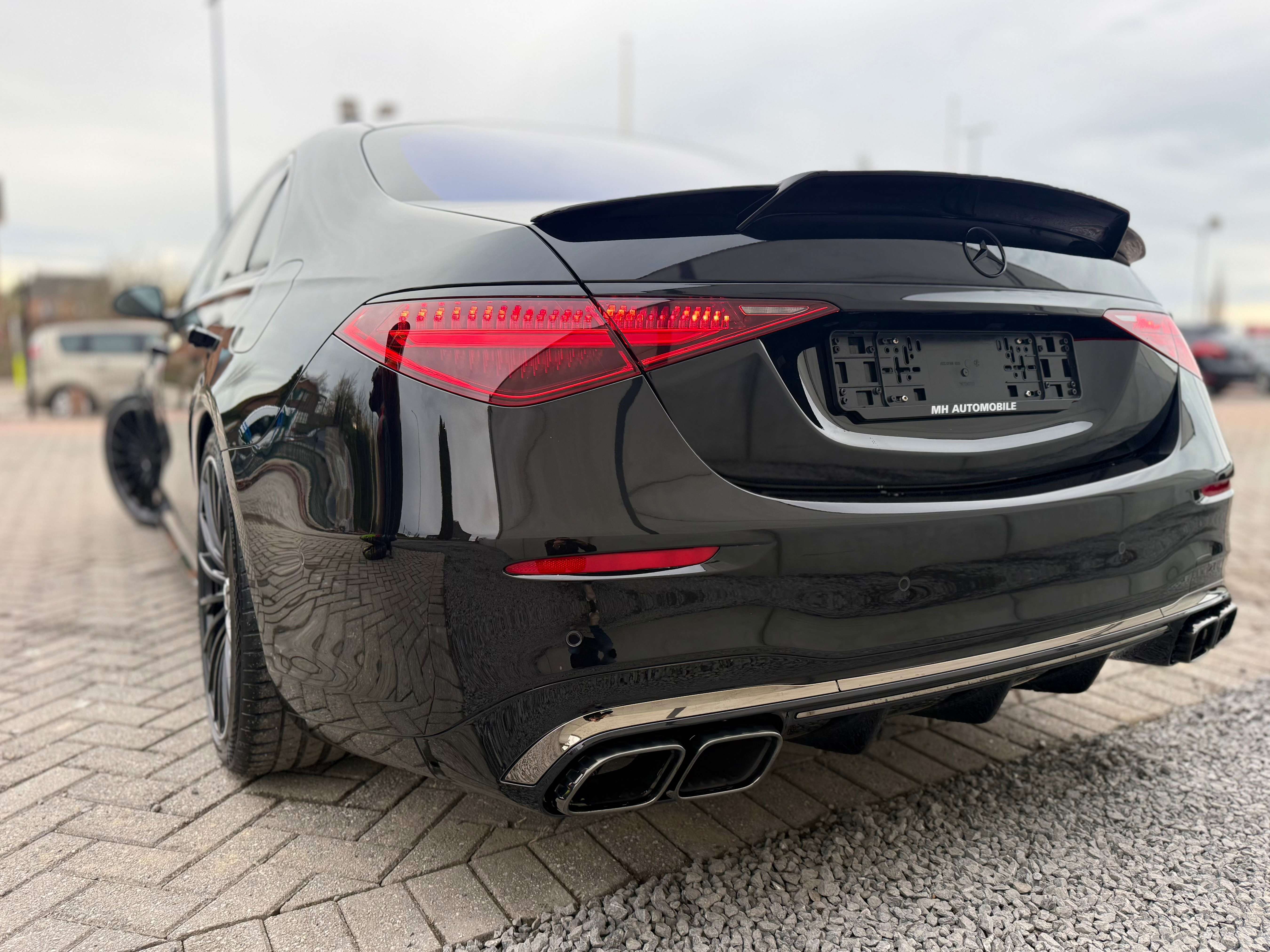 Mercedes-Benz S 63 AMG S Long AMG 63 4-Matic PHEV E Performance (590 kW)