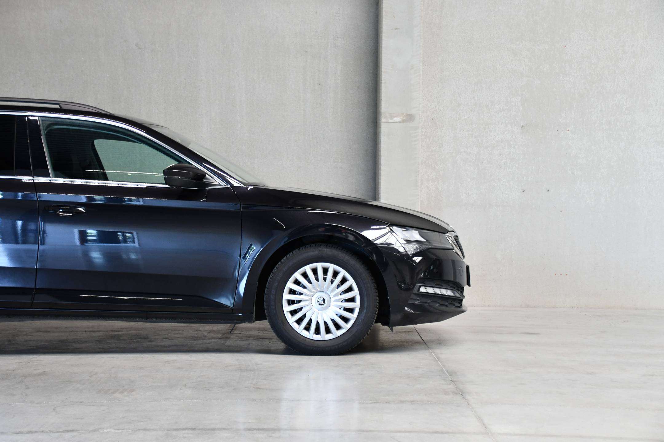 Skoda Superb Combi 2.0 - TSI  - Ambition - DSG - Memory - Carplay